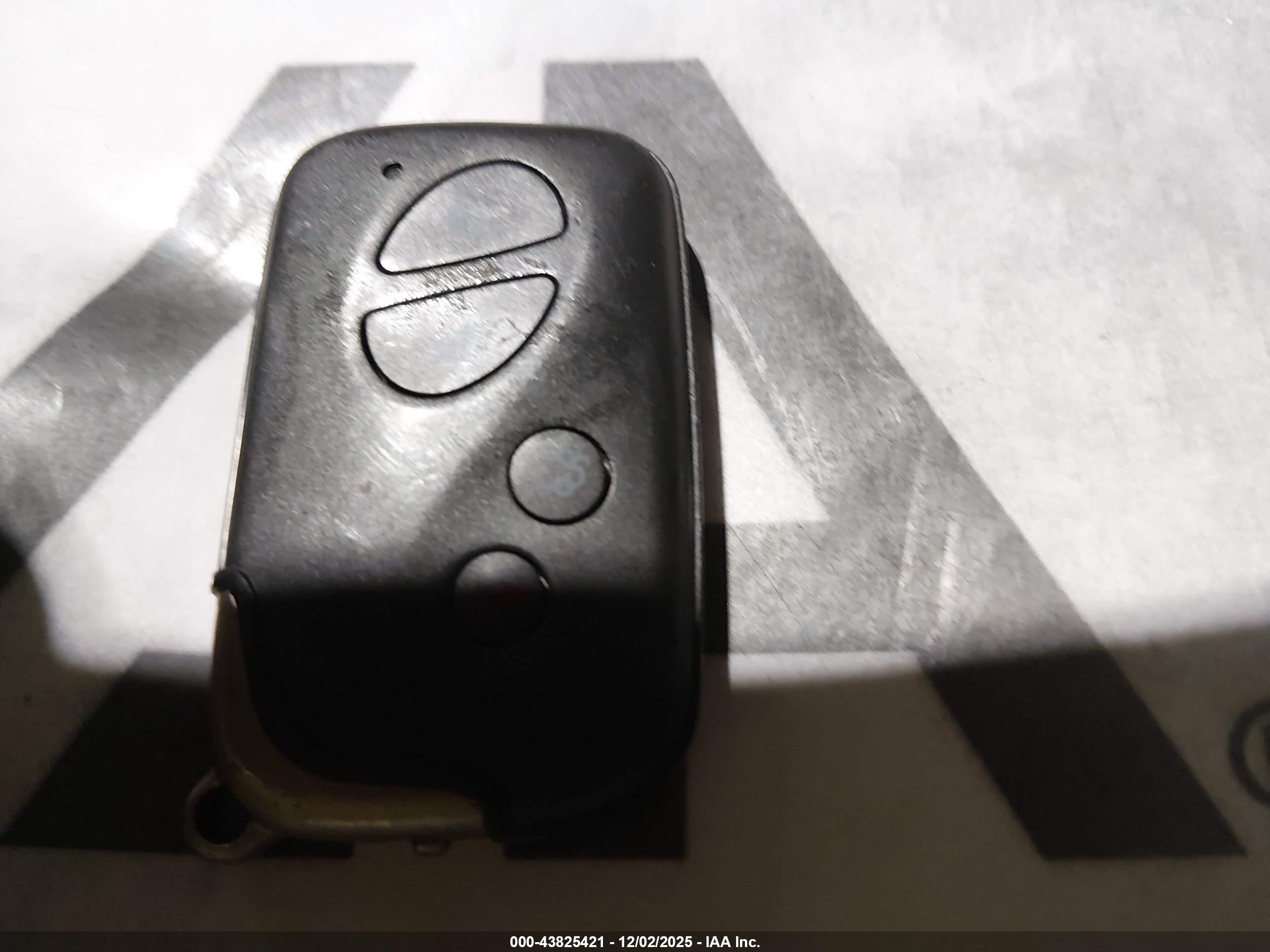 LEXUS GS image 11