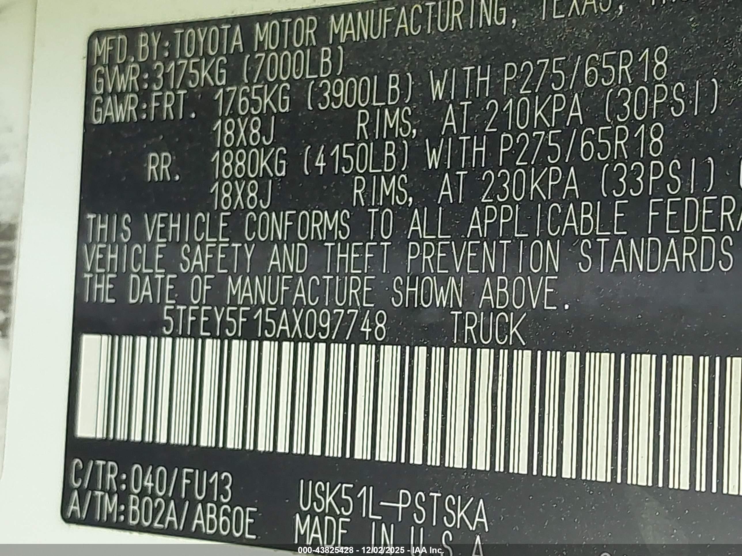 TOYOTA TUNDRA image 9