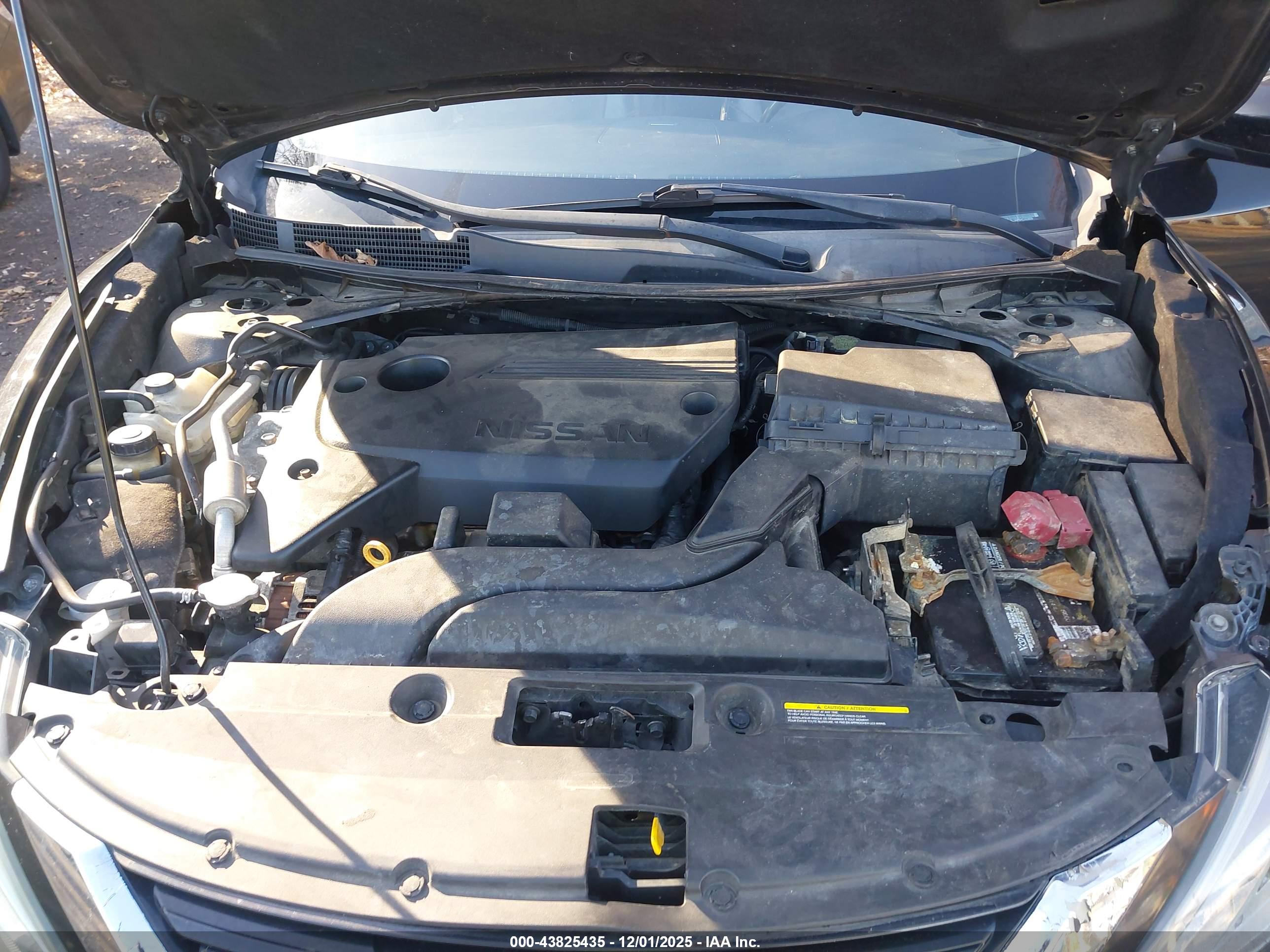 NISSAN ALTIMA image 10