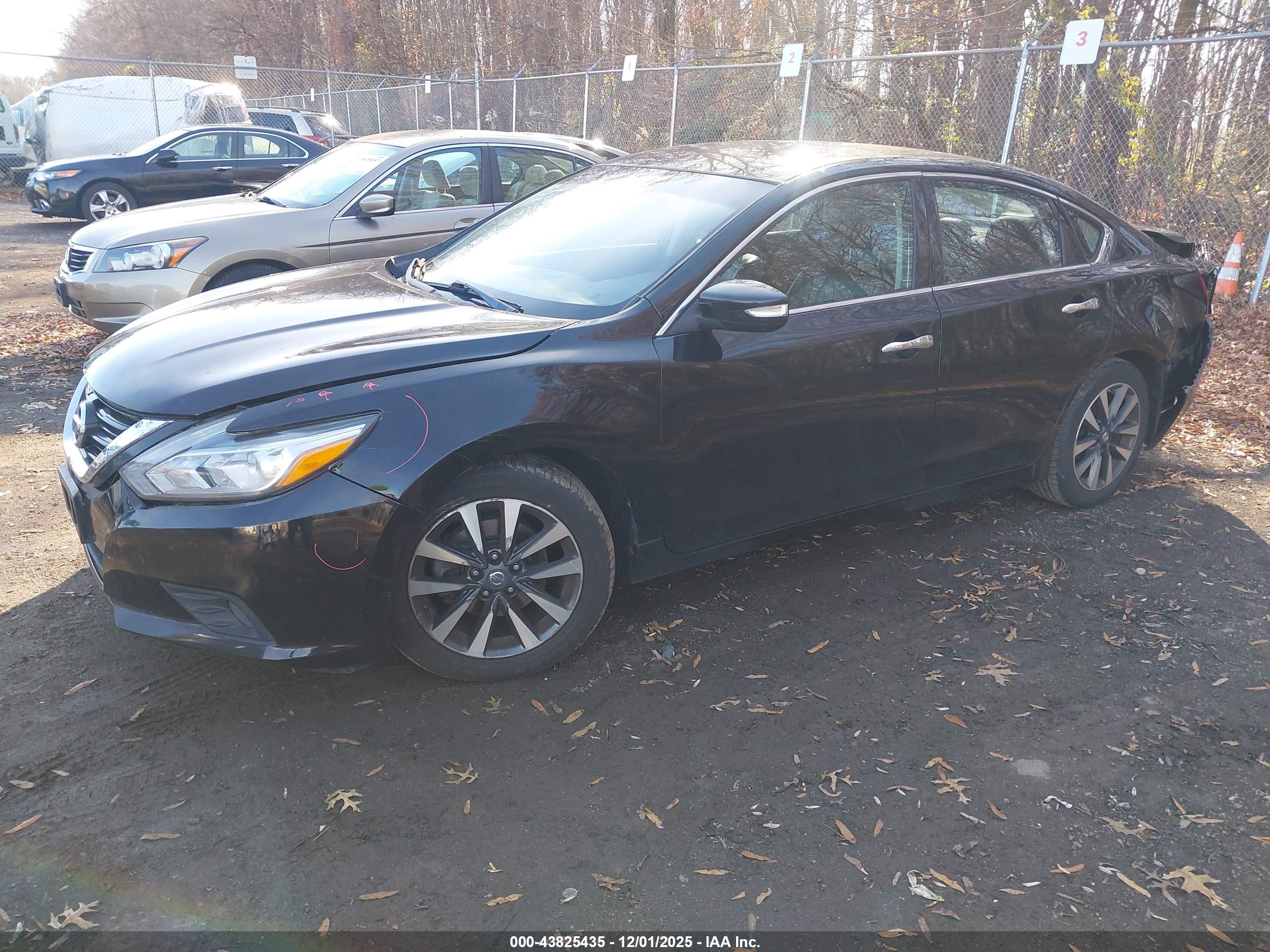 NISSAN ALTIMA image 2