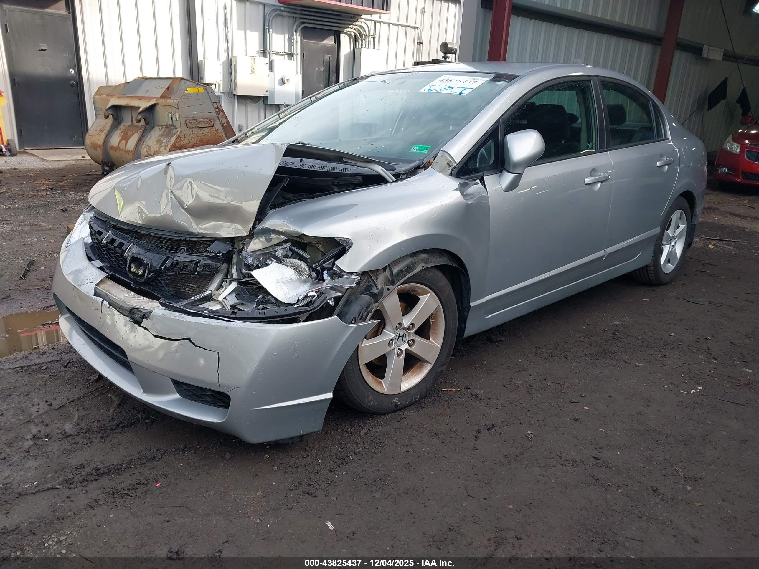 HONDA CIVIC image 2