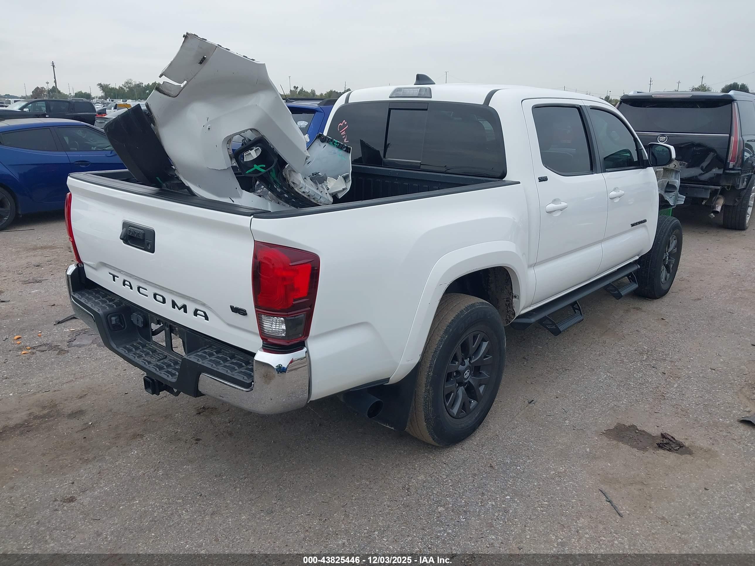 TOYOTA TACOMA image 4