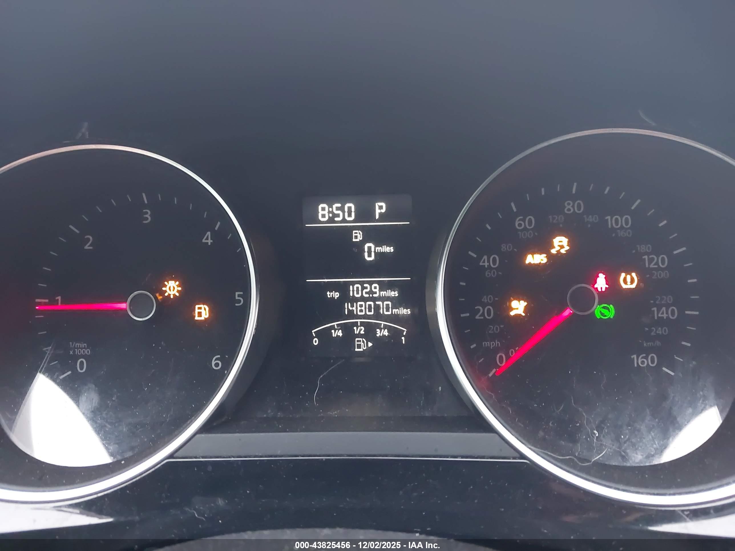 VOLKSWAGEN JETTA image 7