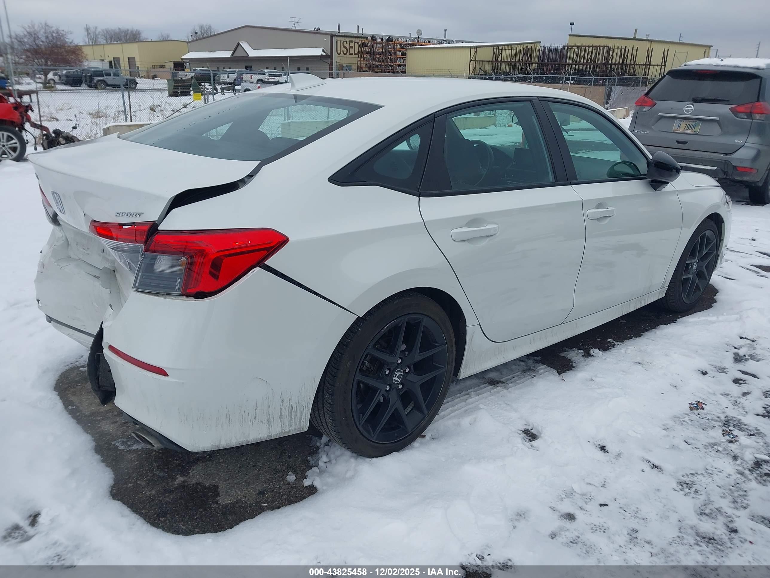 HONDA CIVIC image 4