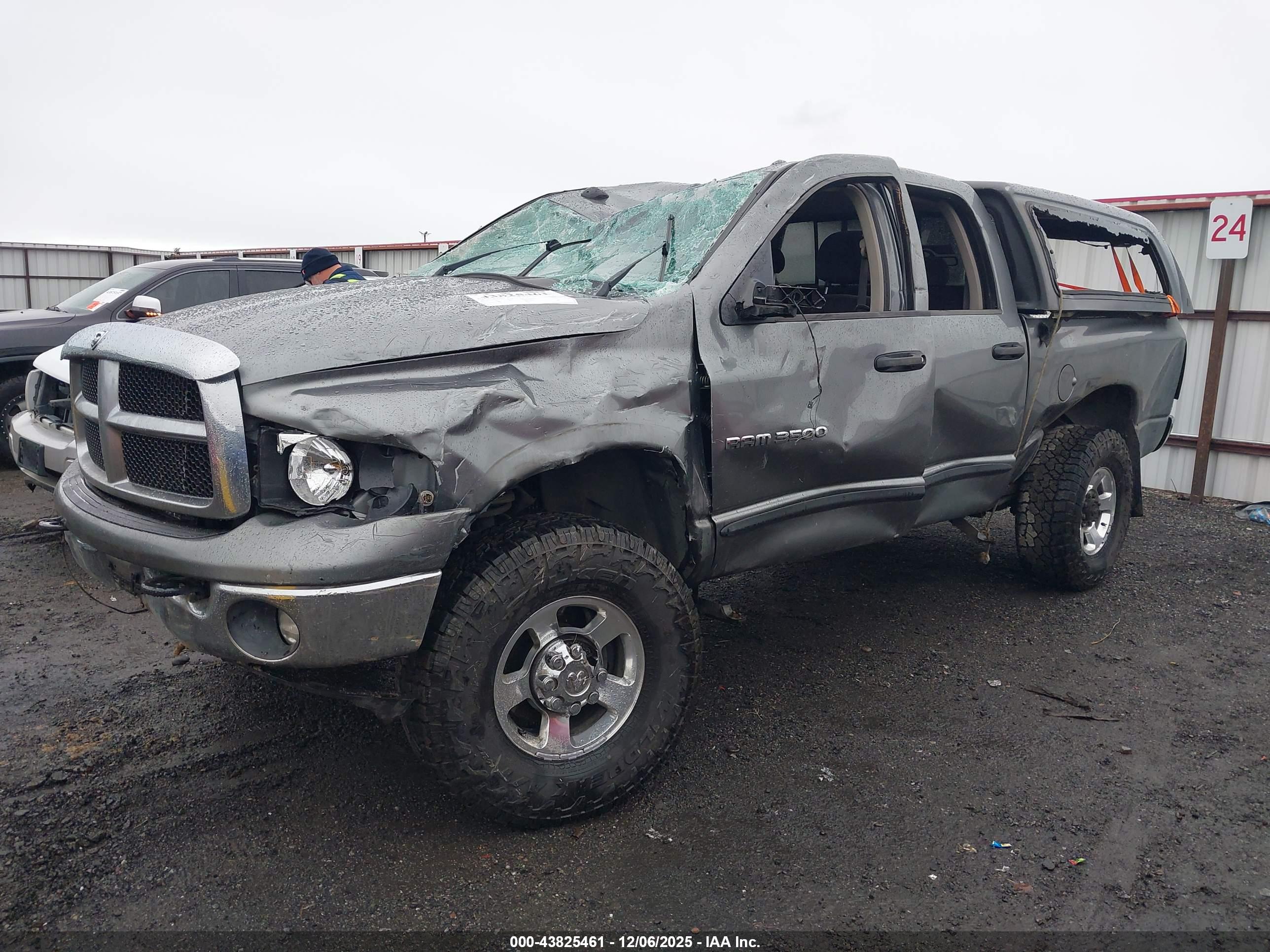 DODGE RAM image 2