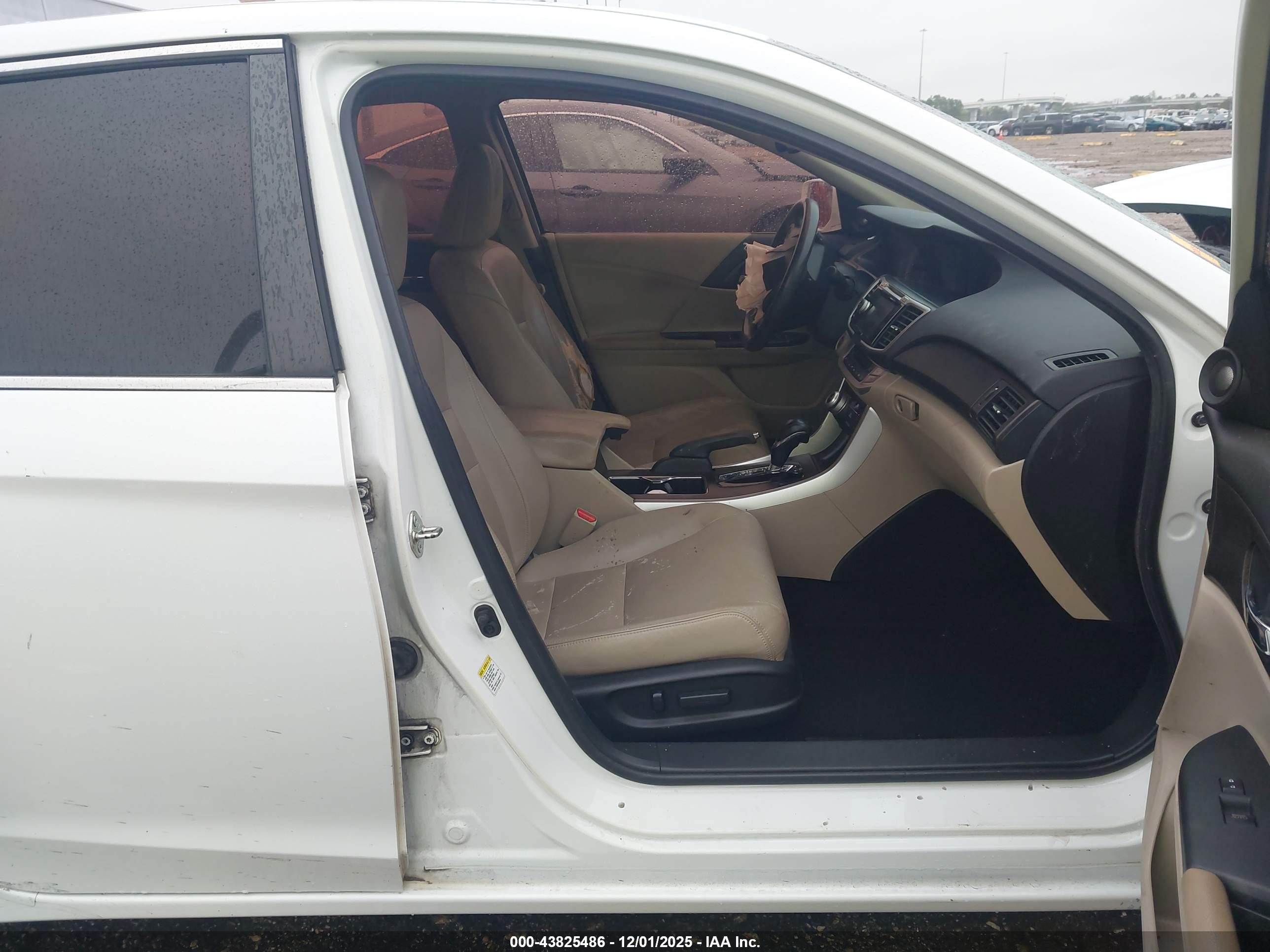 HONDA ACCORD image 5