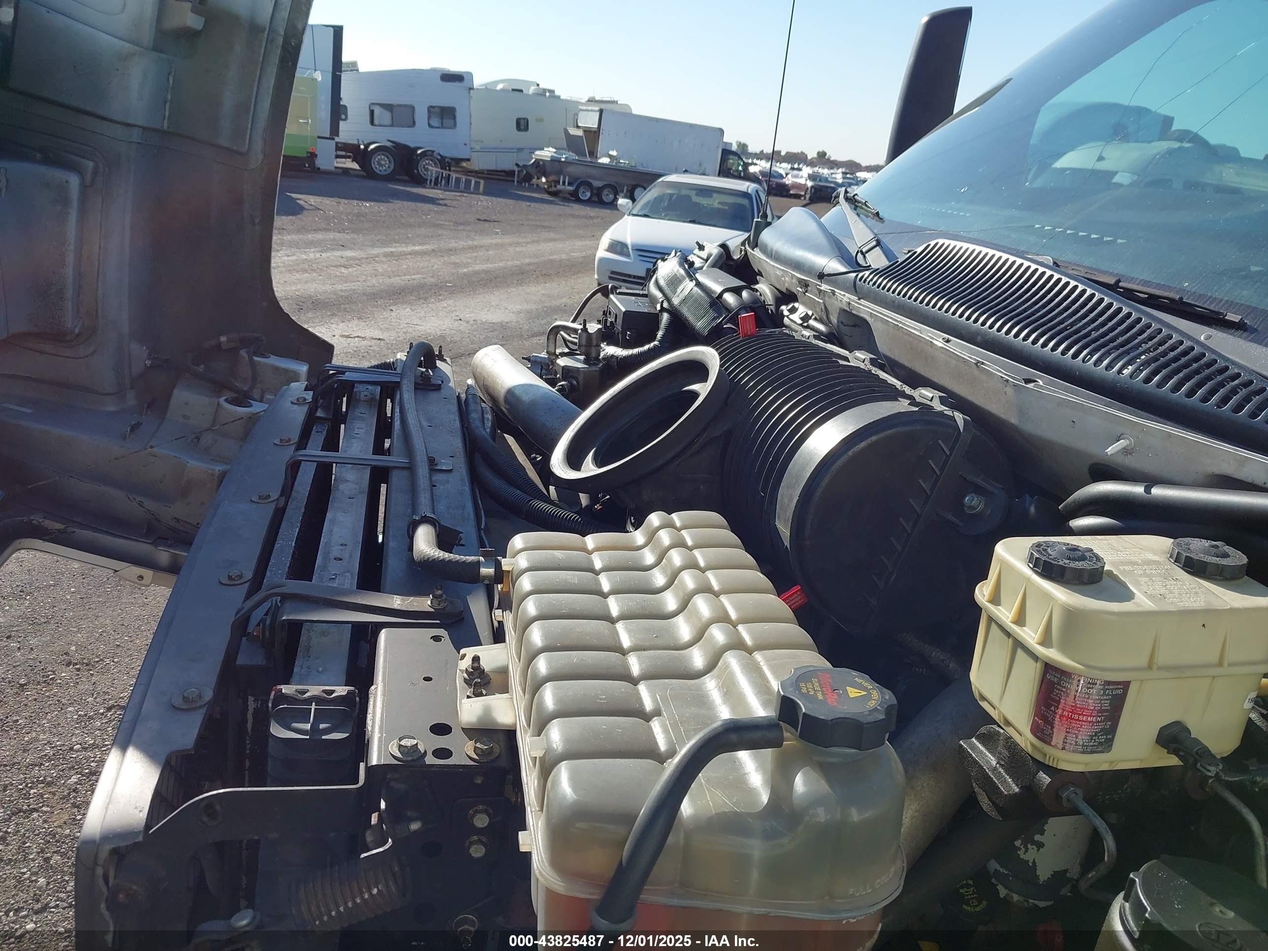 GMC C5500 image 10