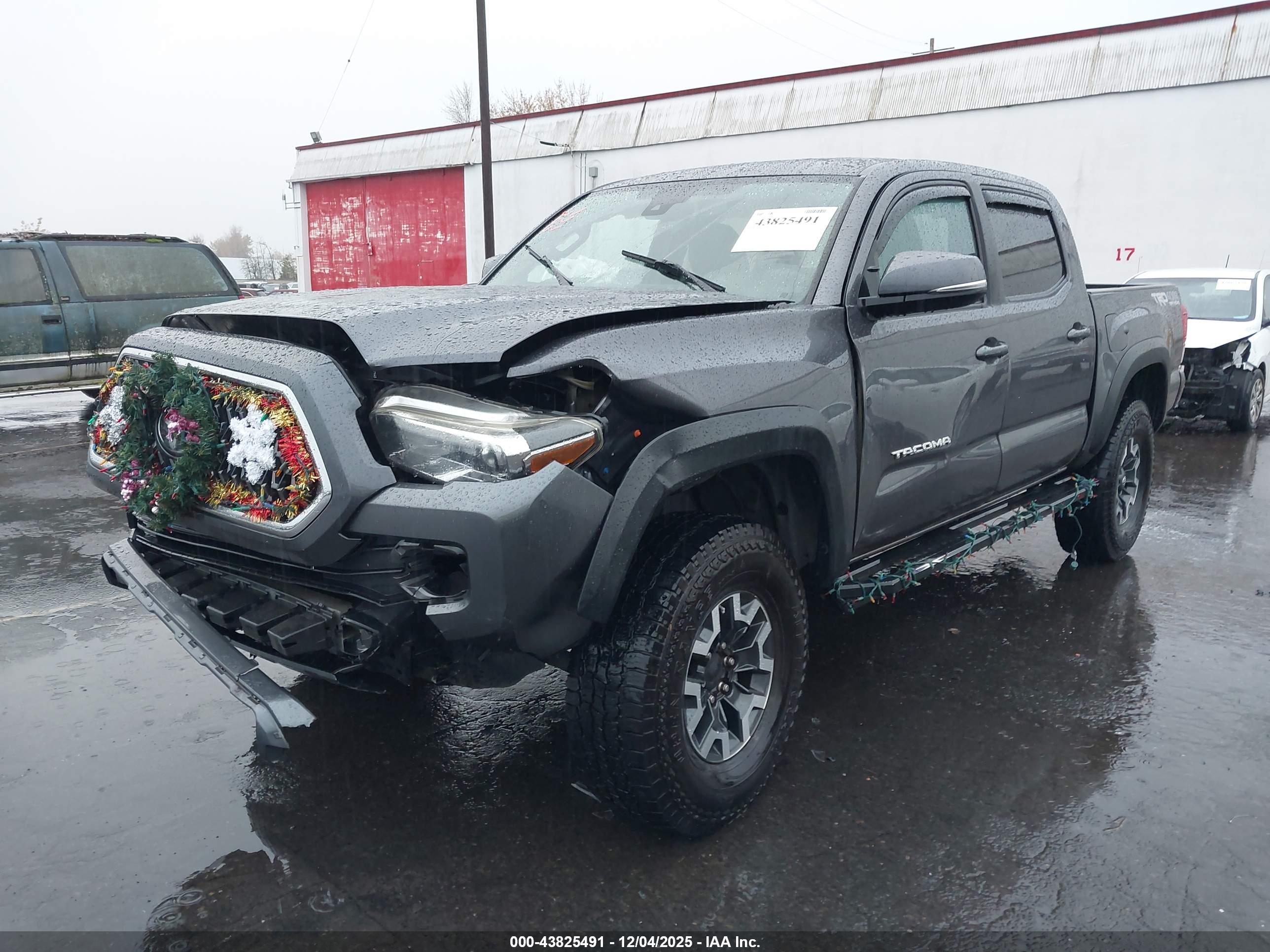 TOYOTA TACOMA image 2