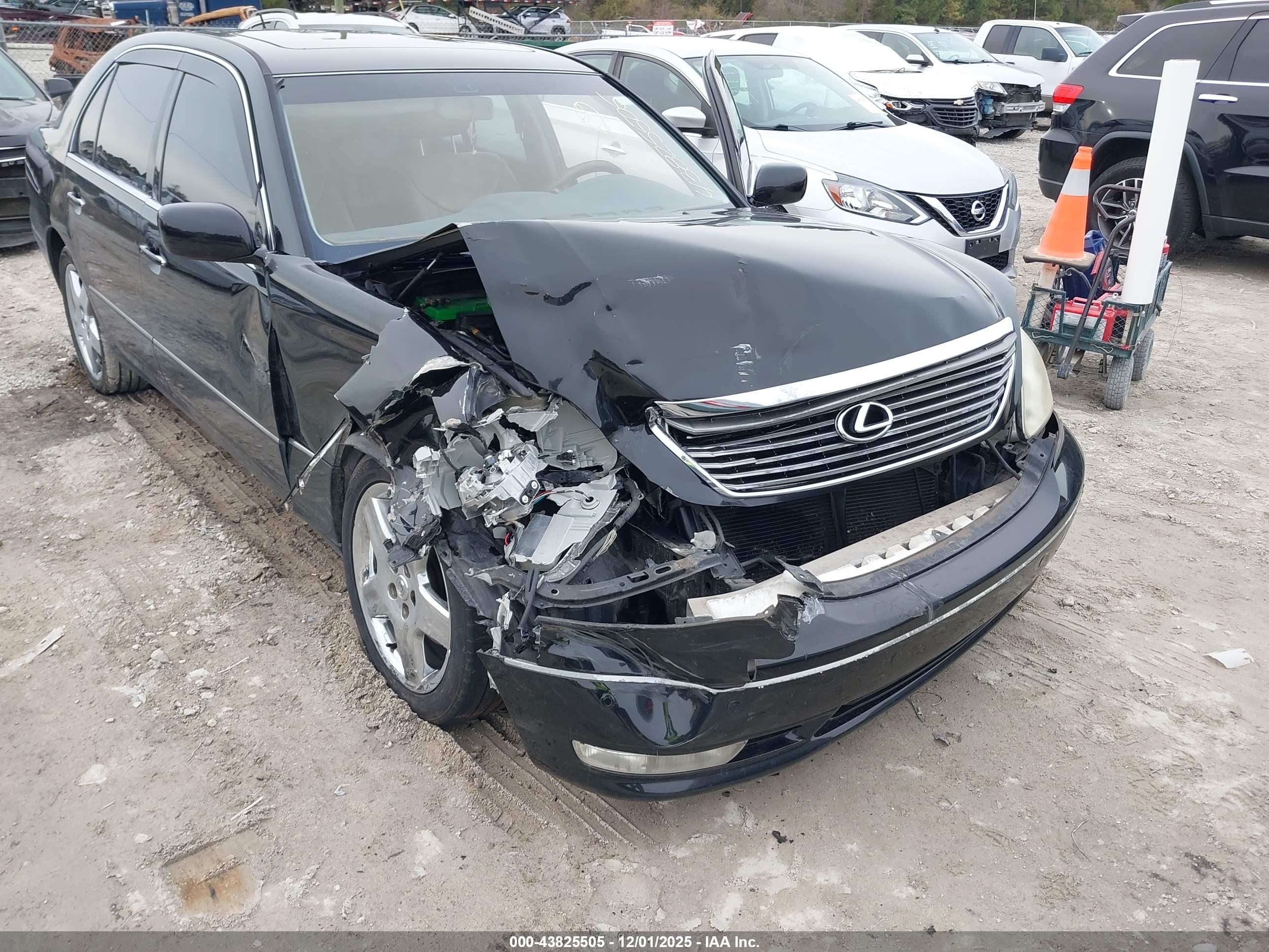 LEXUS LS image 6