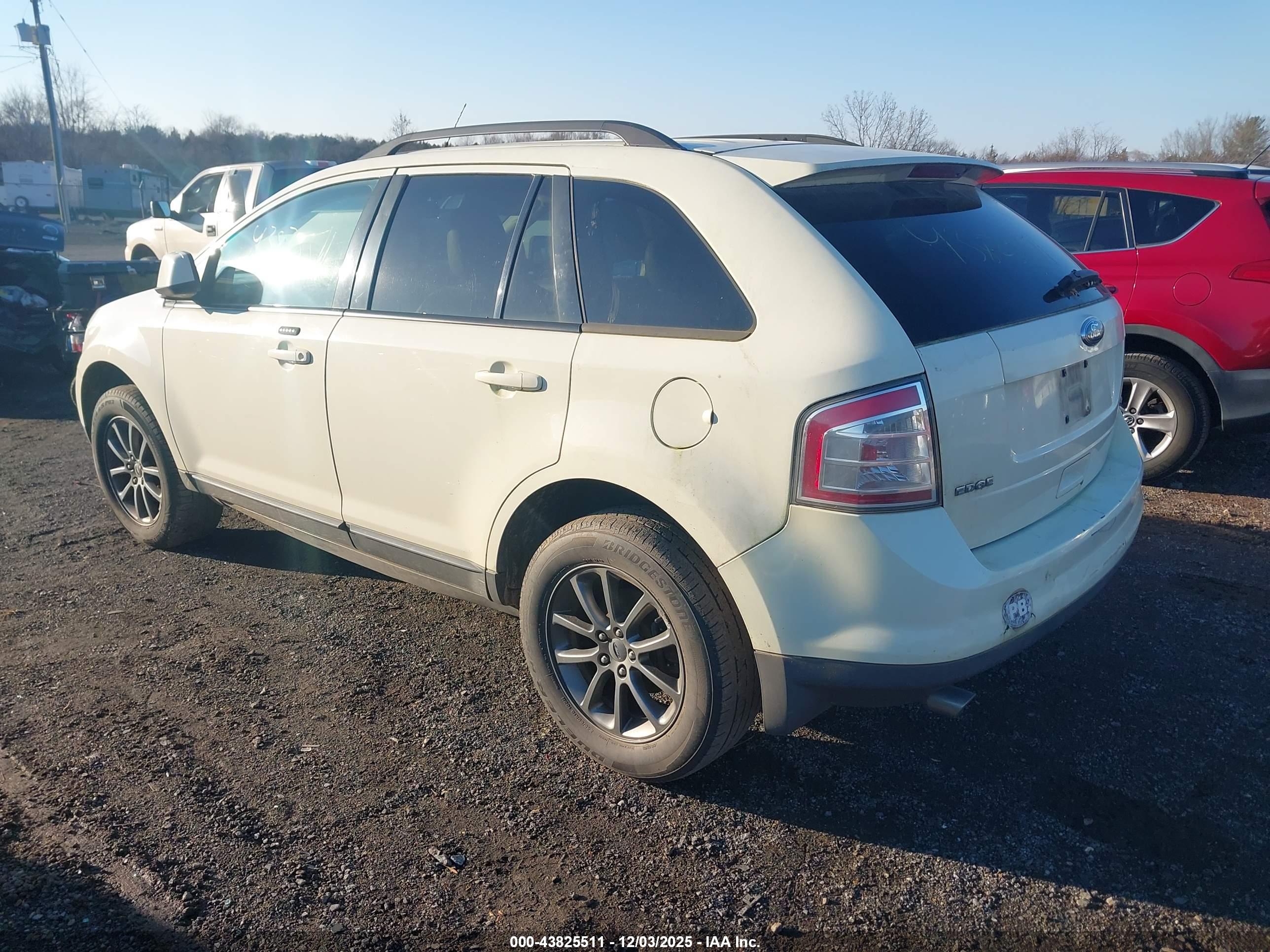 FORD EDGE image 3