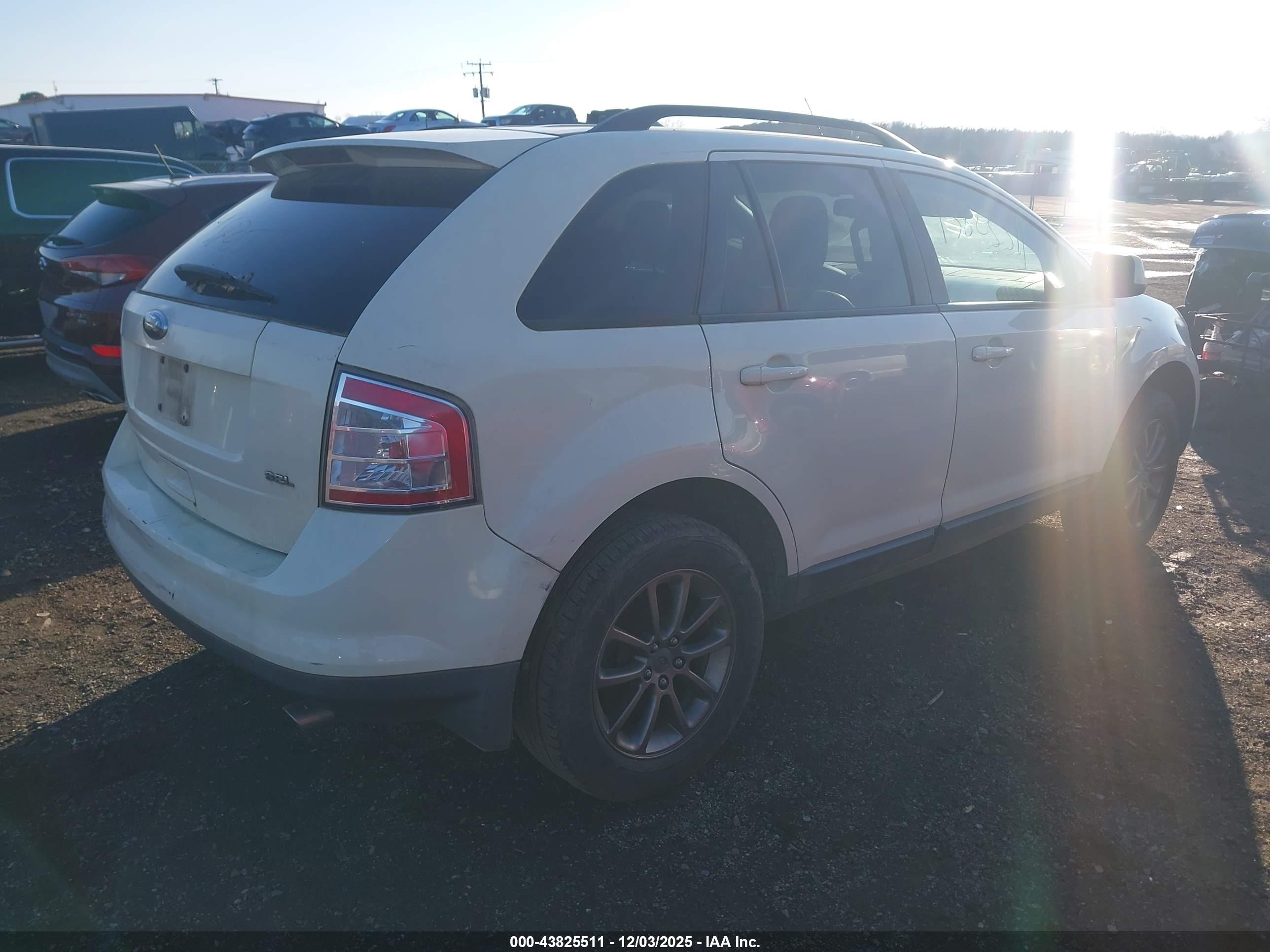 FORD EDGE image 4
