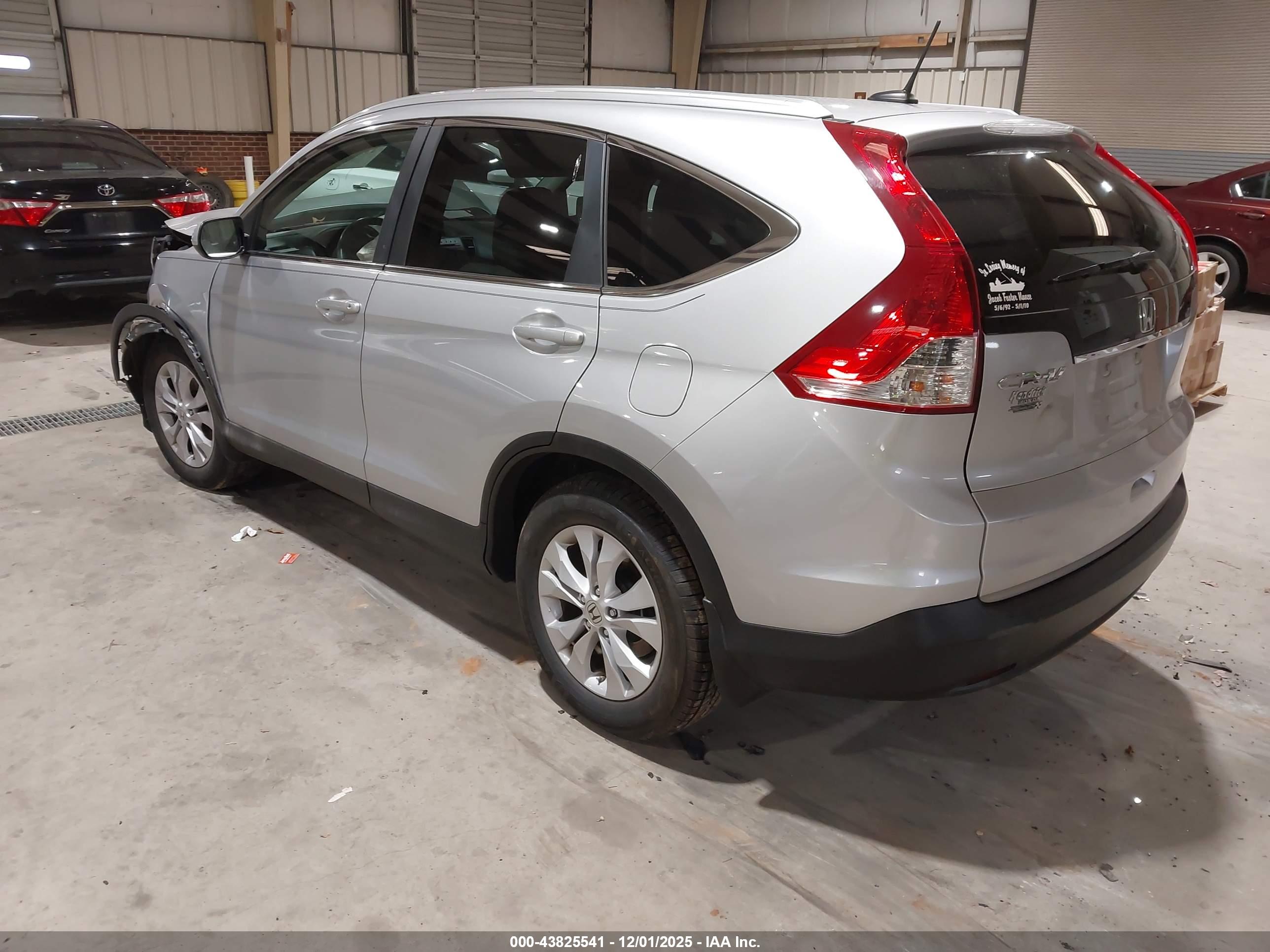 HONDA CR-V image 3