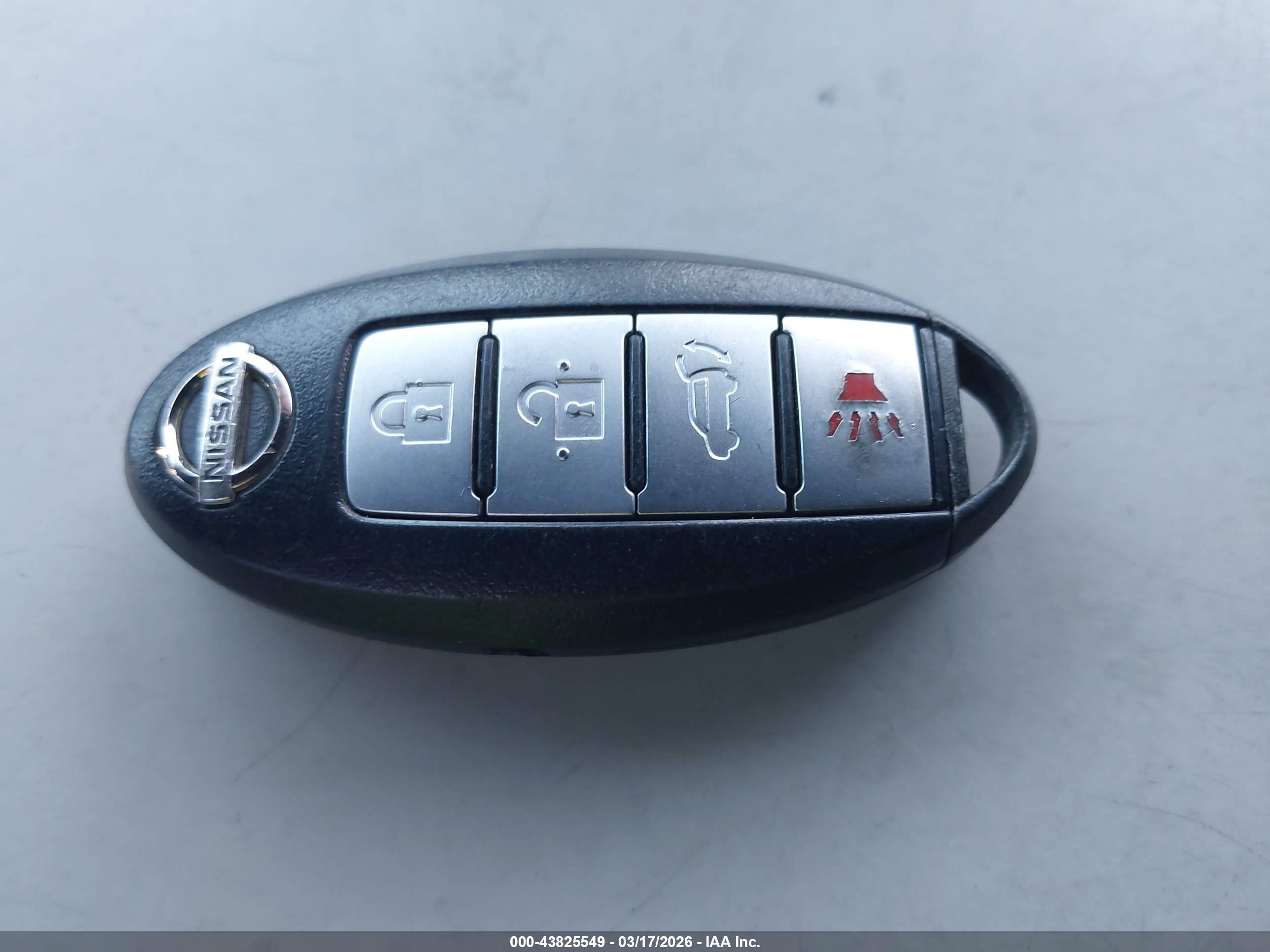 NISSAN MURANO image 11