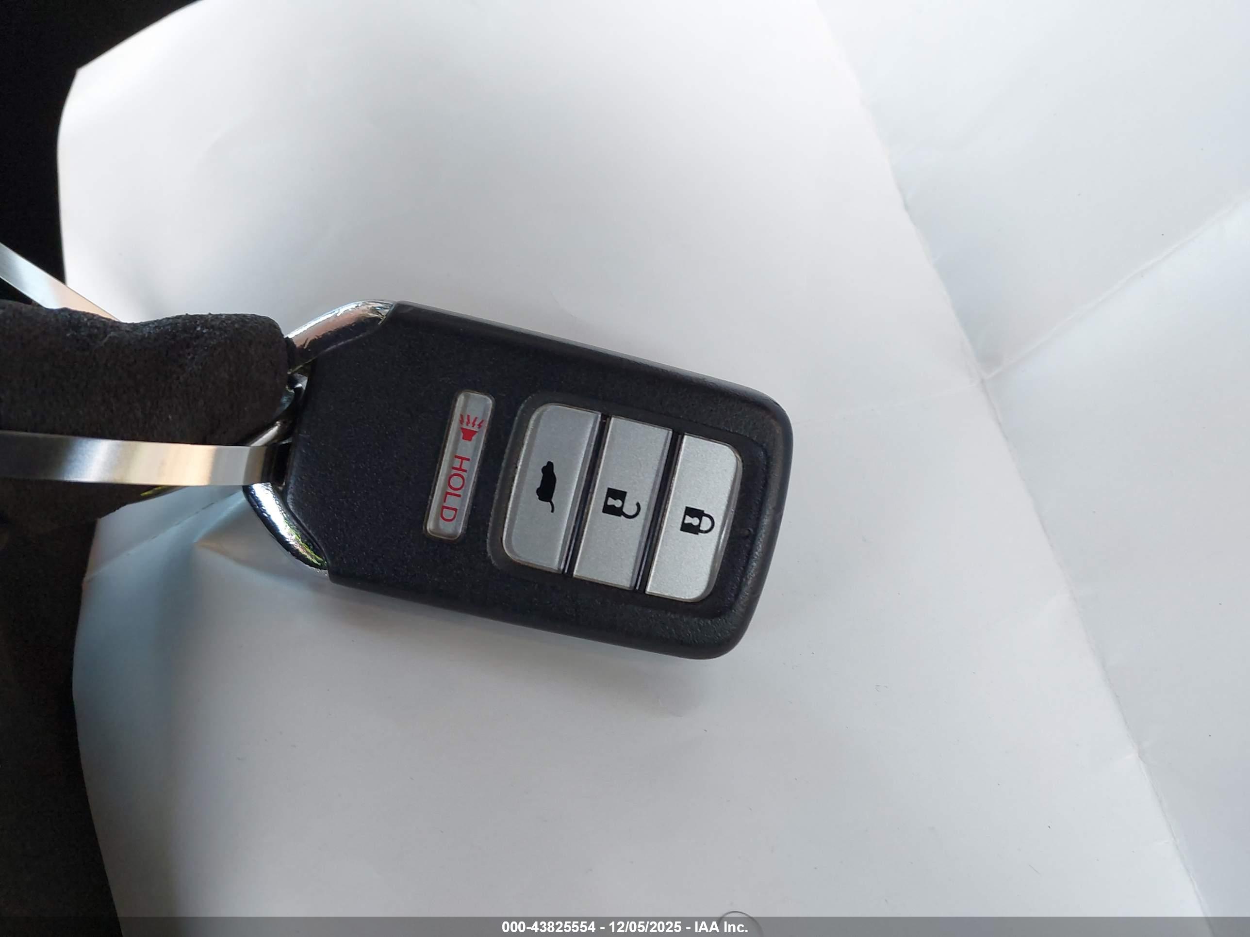 HONDA CR-V image 11