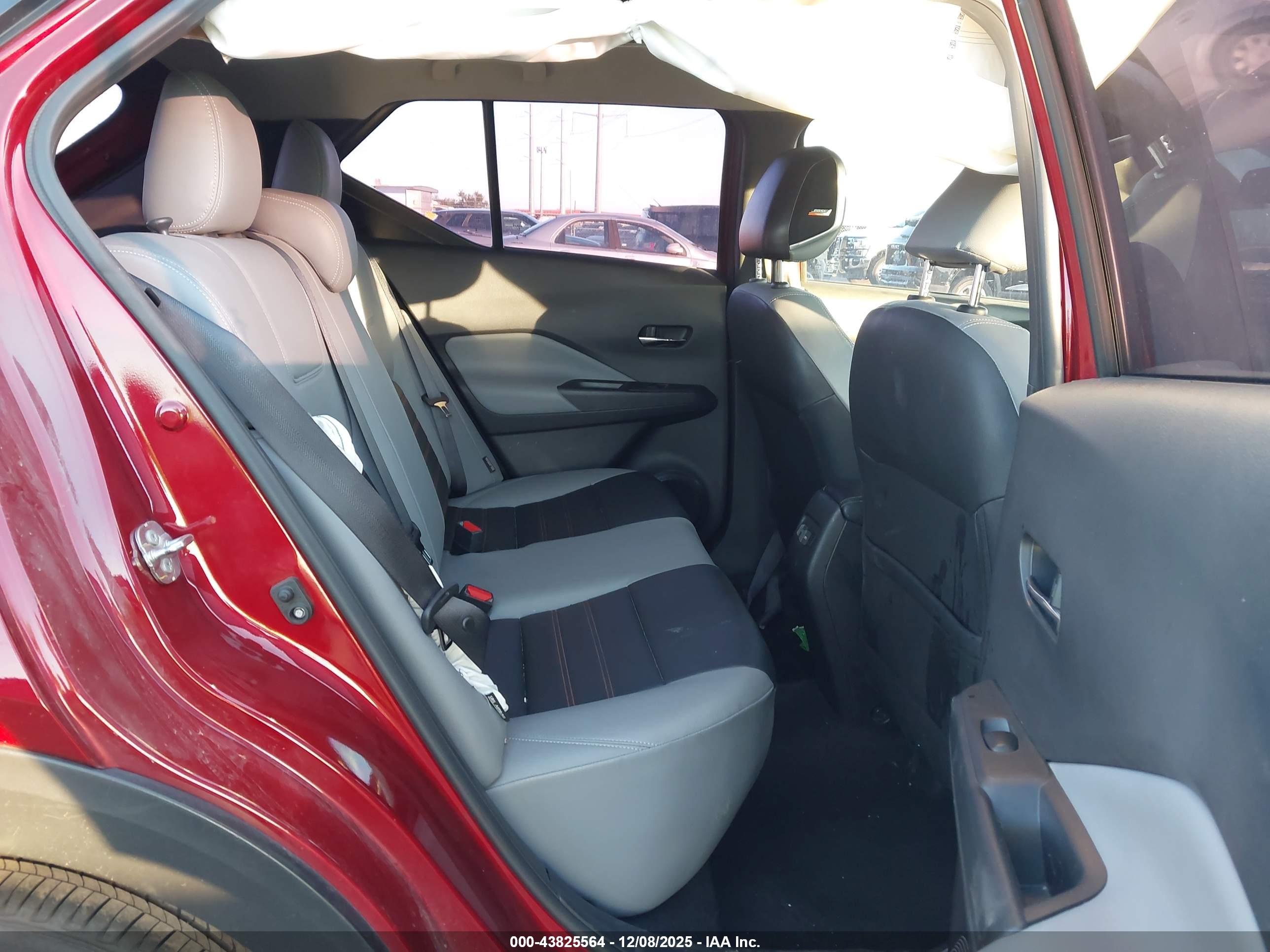 NISSAN KICKS image 8