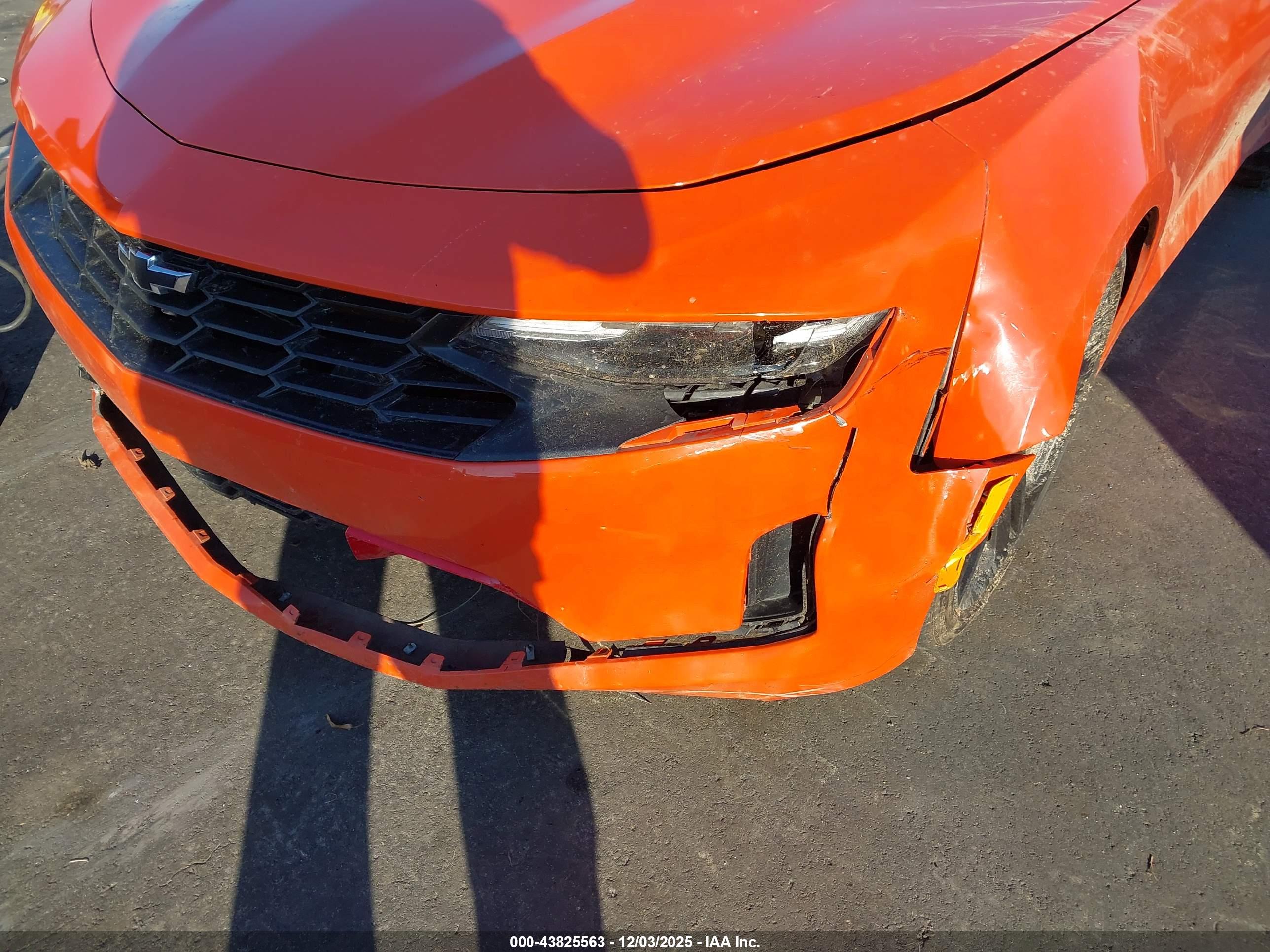CHEVROLET CAMARO image 6