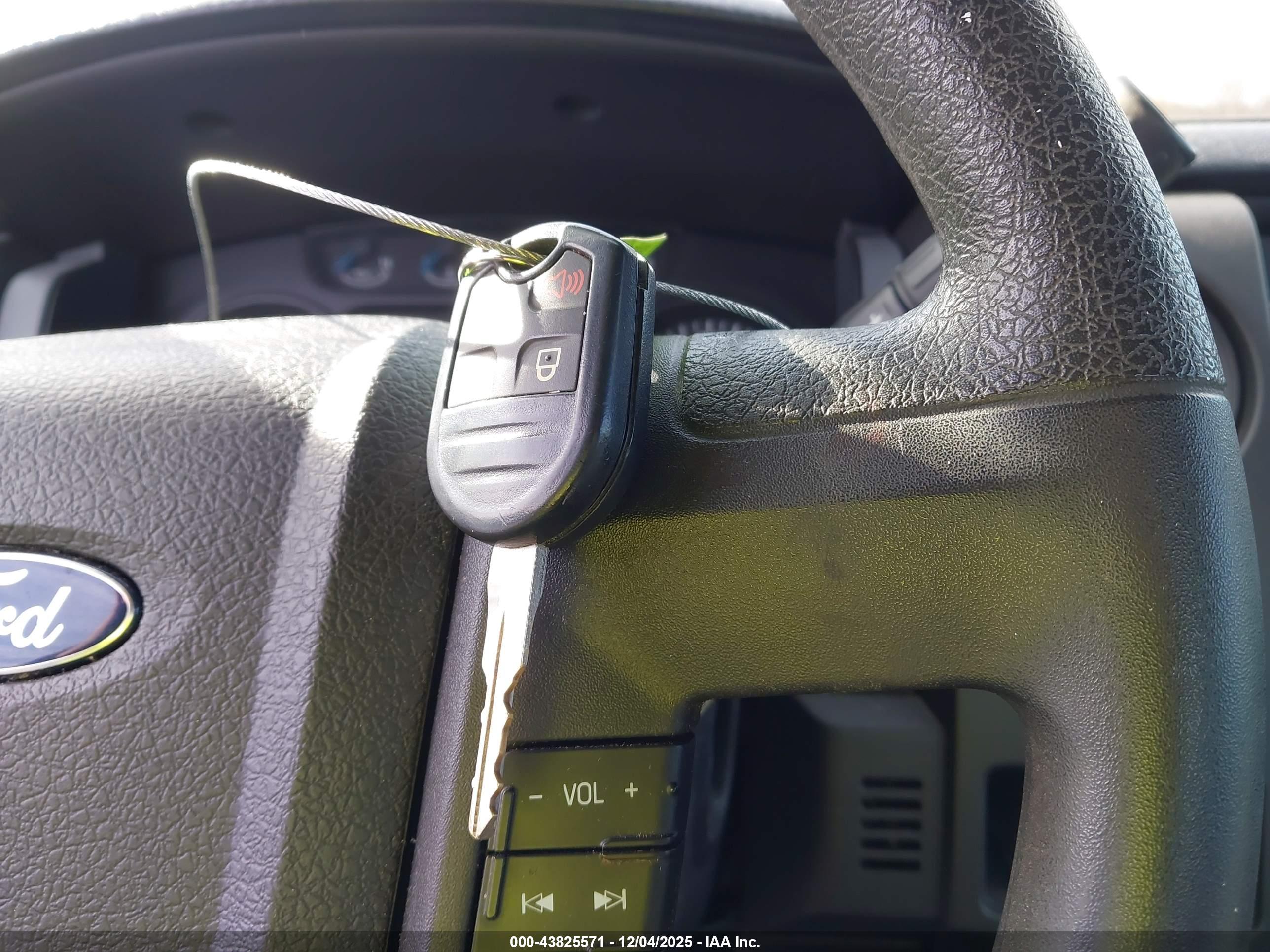 FORD F-150 image 11