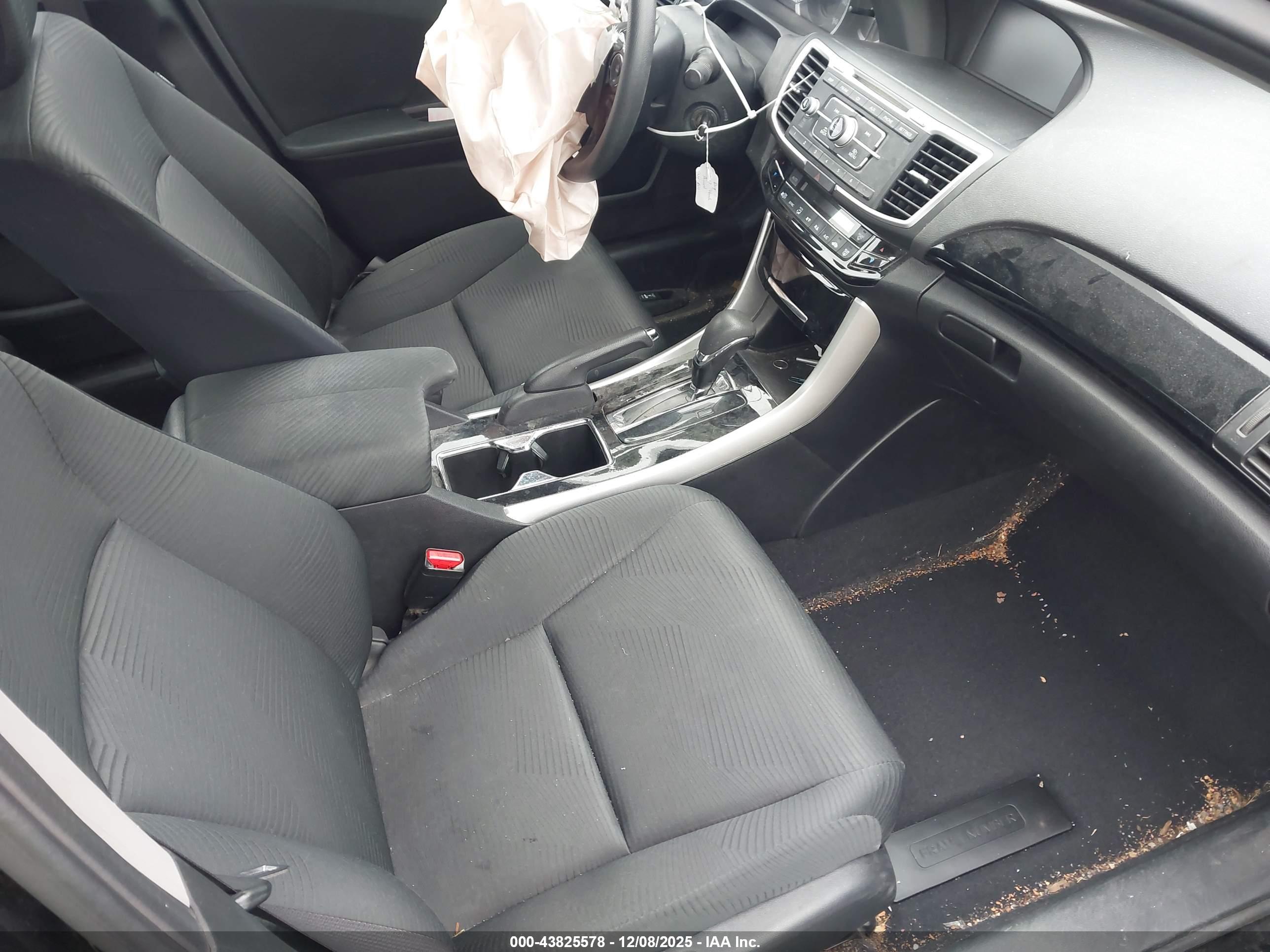 HONDA ACCORD image 5