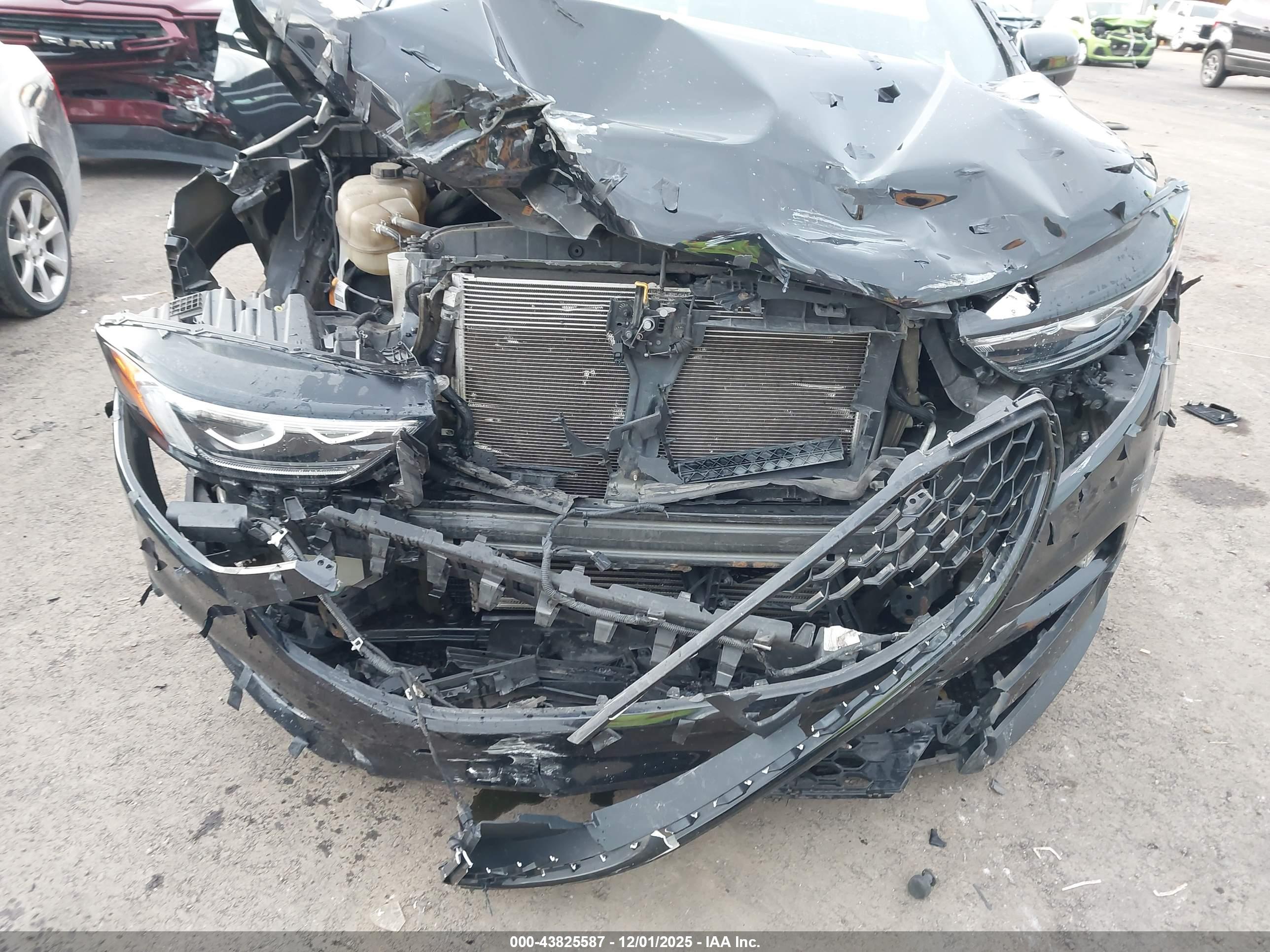 FORD EDGE image 6
