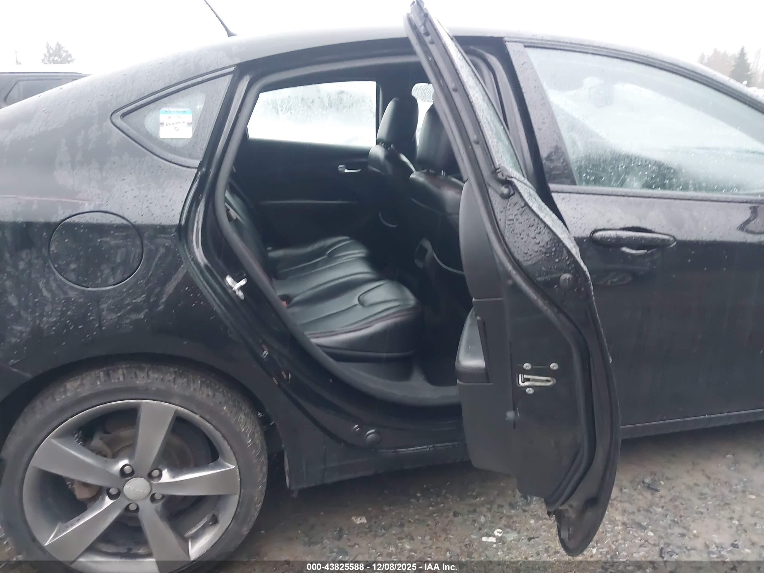 DODGE DART image 8