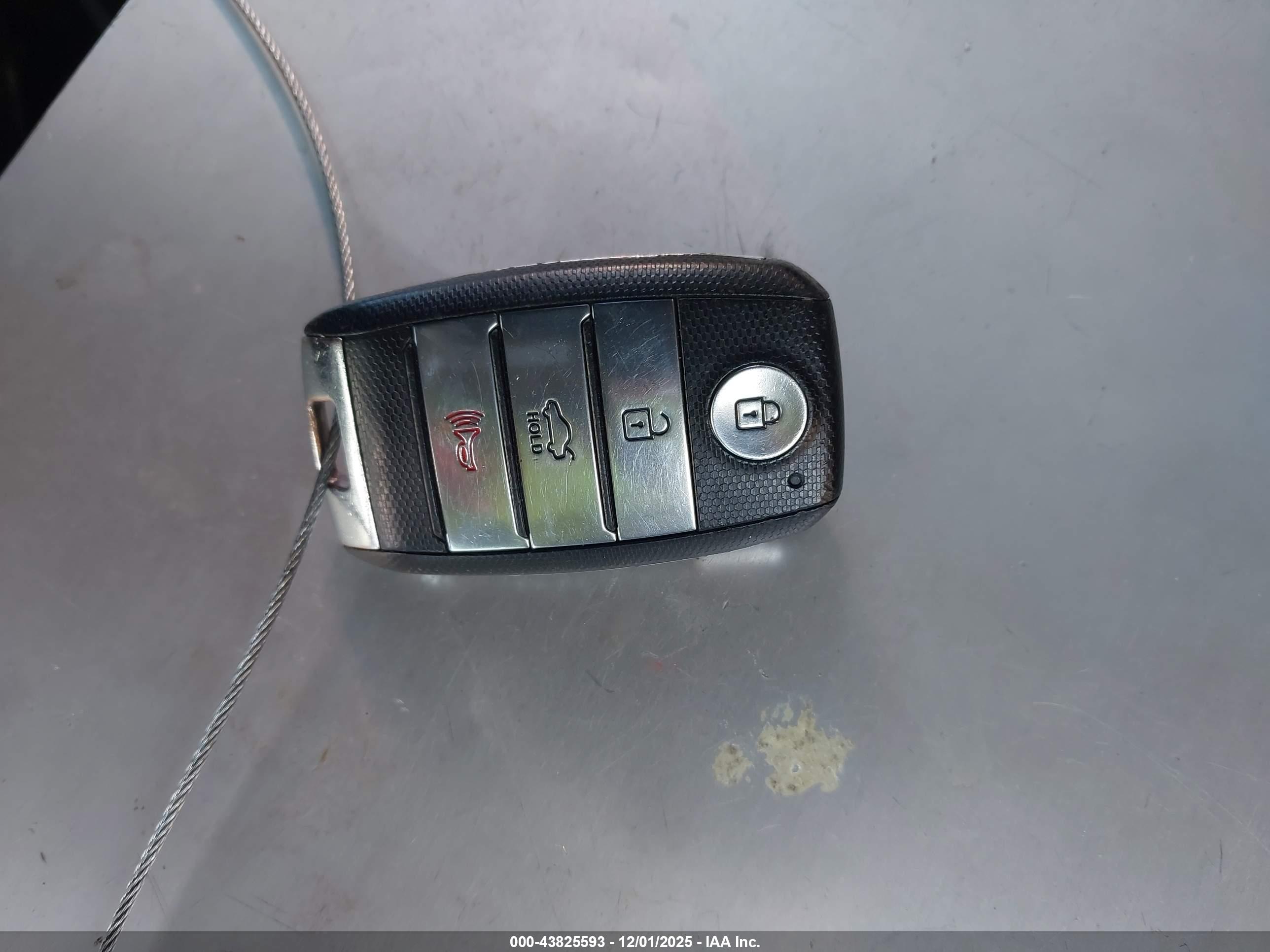 KIA OPTIMA image 11