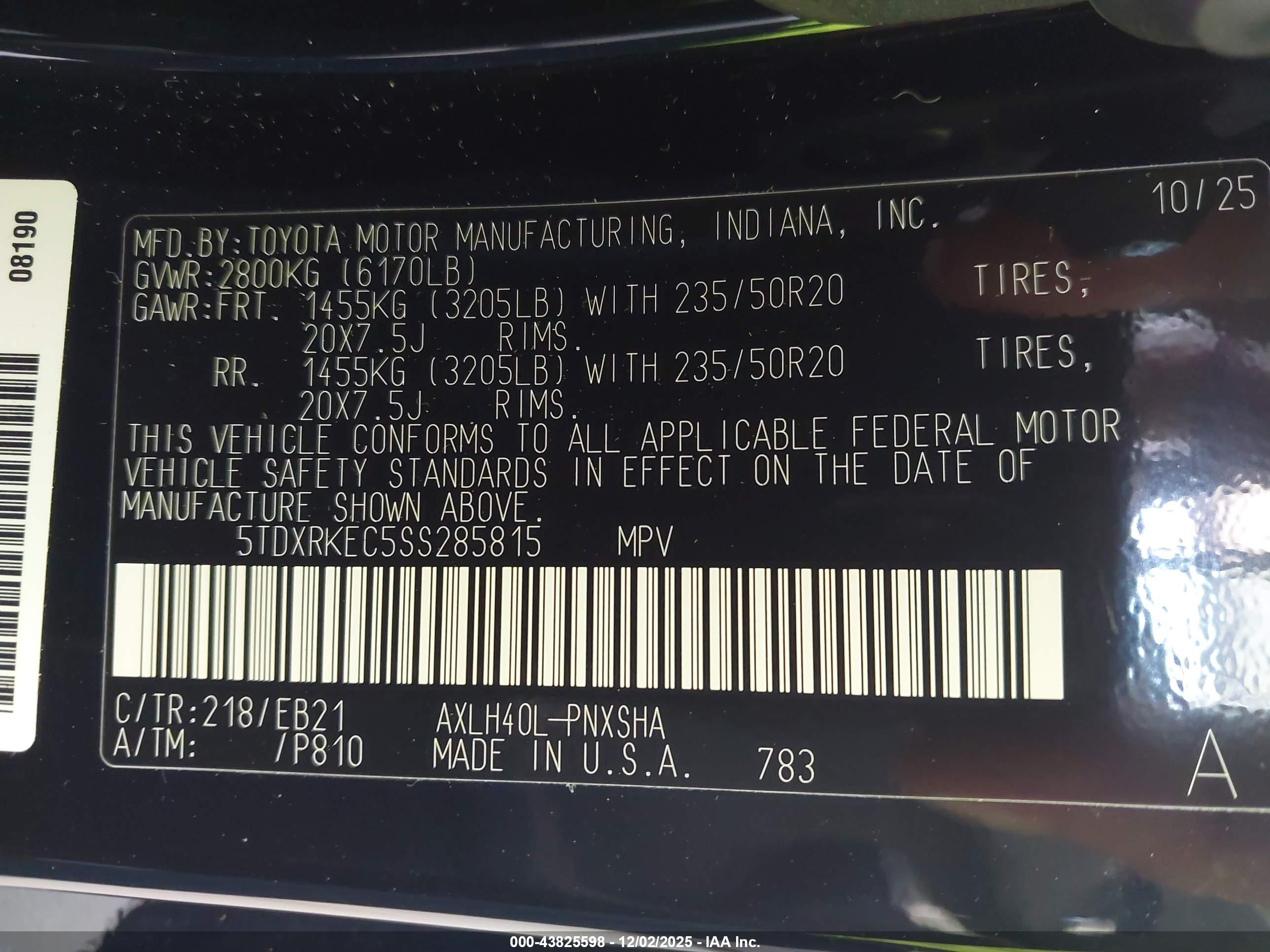 TOYOTA SIENNA image 9