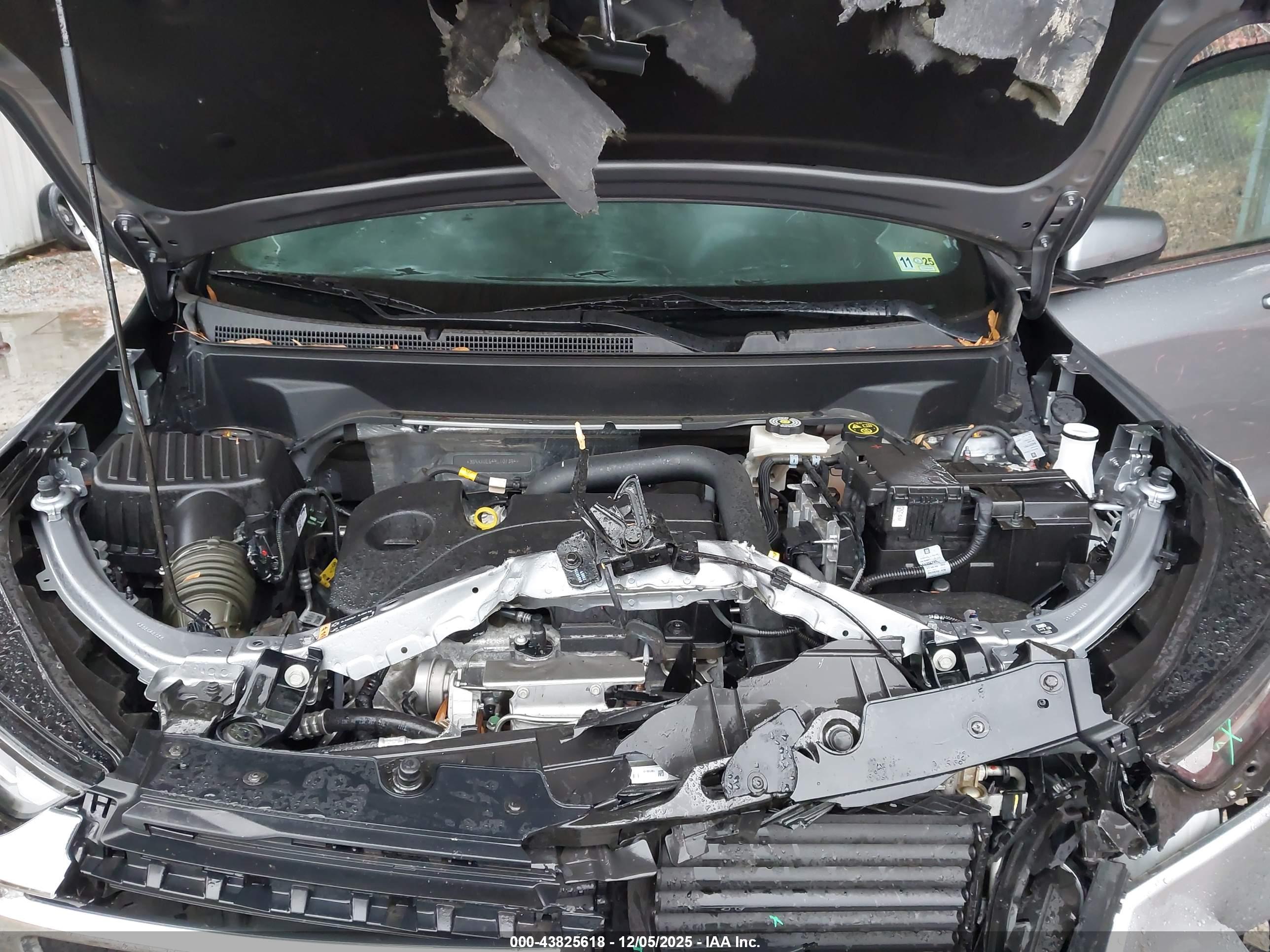 CHEVROLET EQUINOX image 10