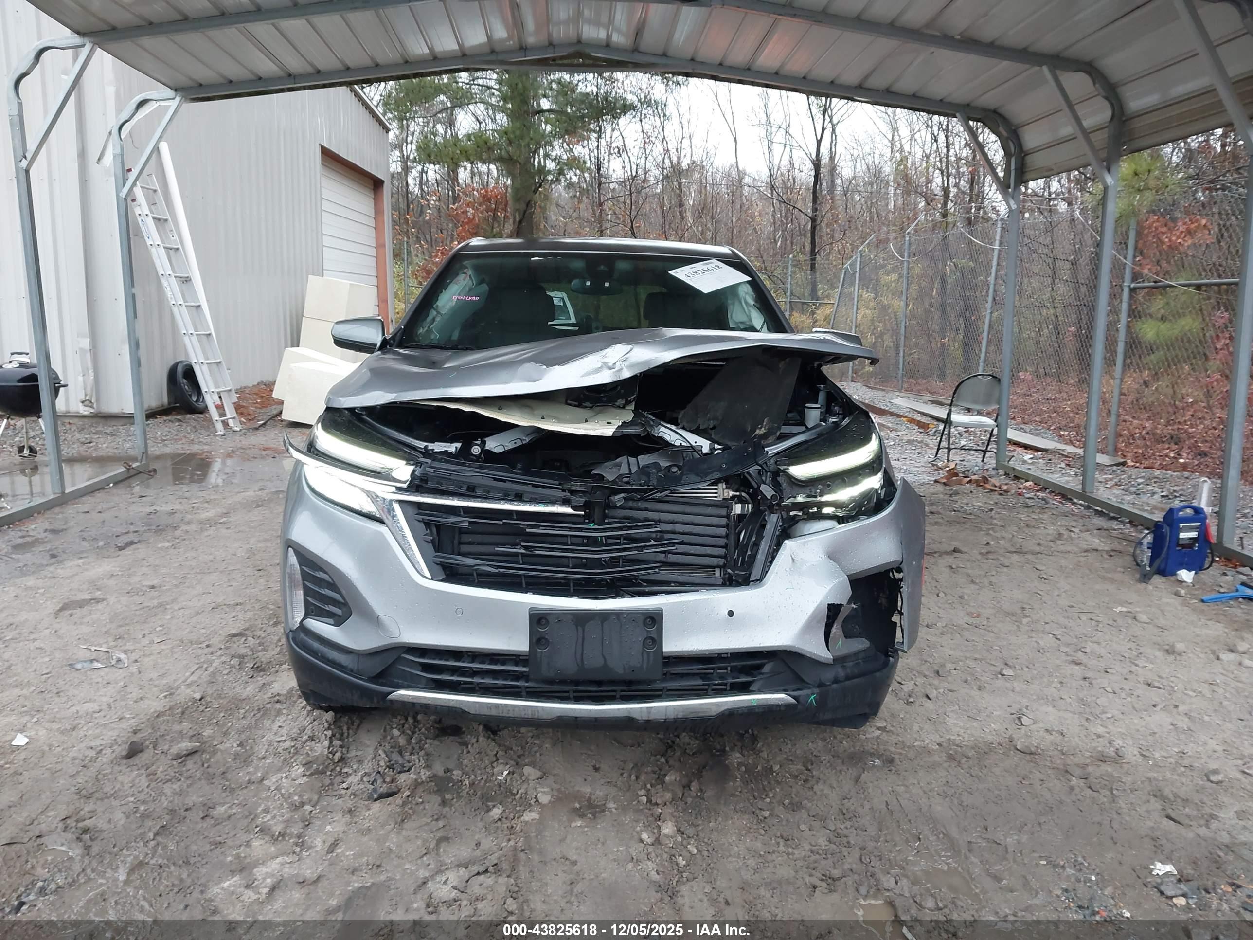 CHEVROLET EQUINOX image 6