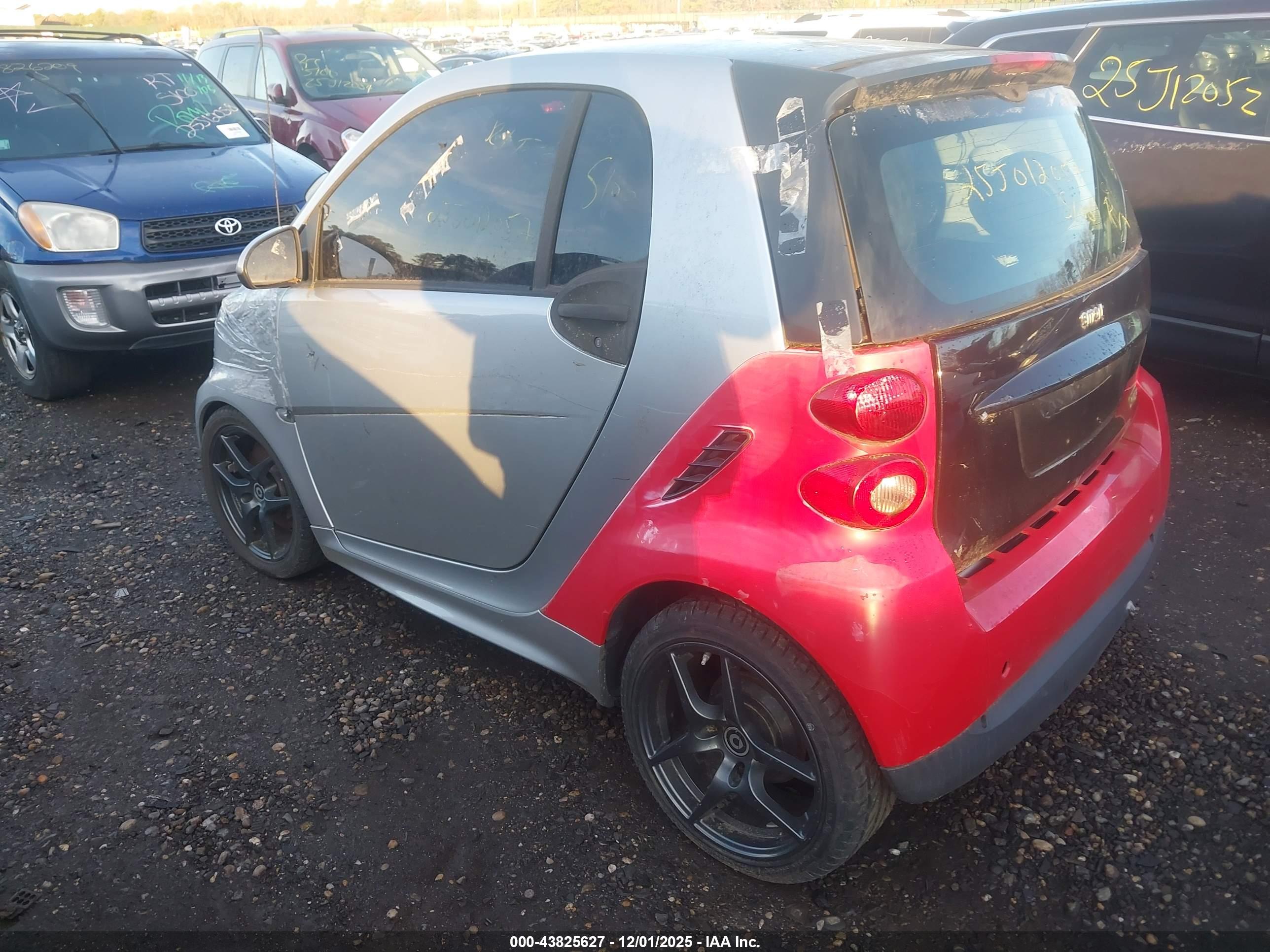 SMART FORTWO image 3