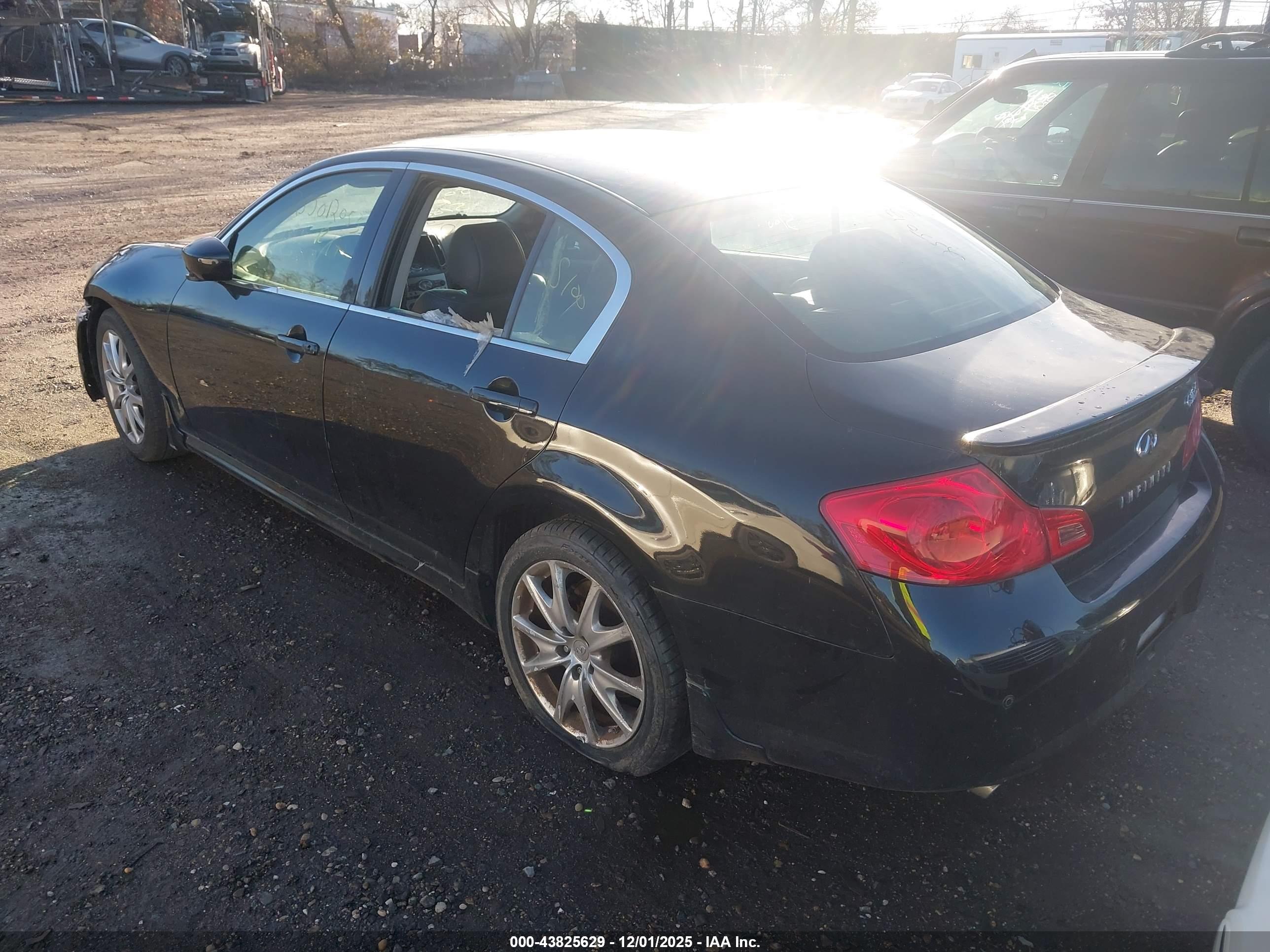 INFINITI G37X image 3