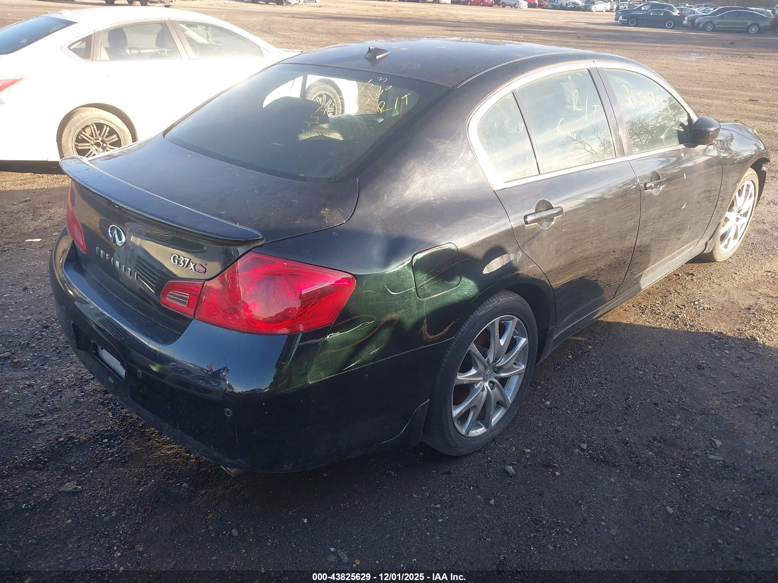 INFINITI G37X image 4