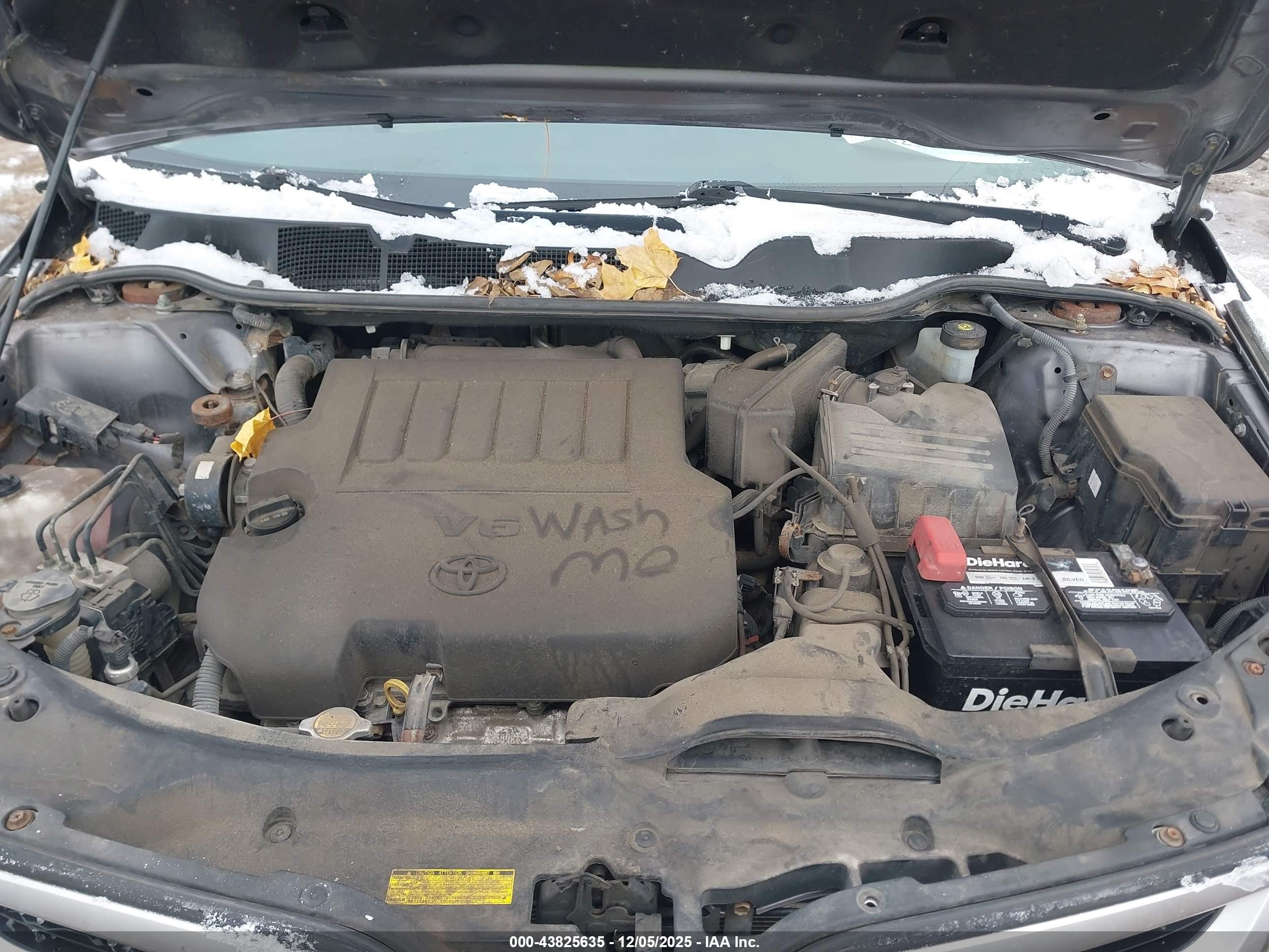 TOYOTA VENZA image 10