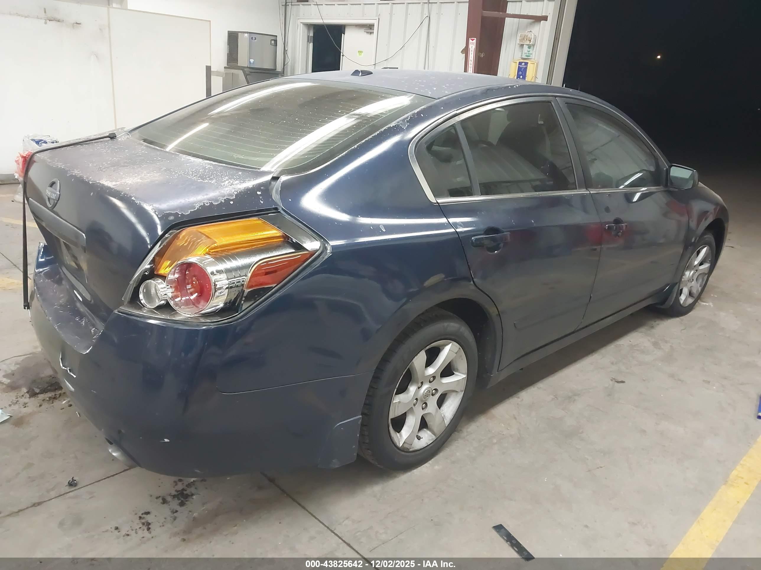 NISSAN ALTIMA image 4