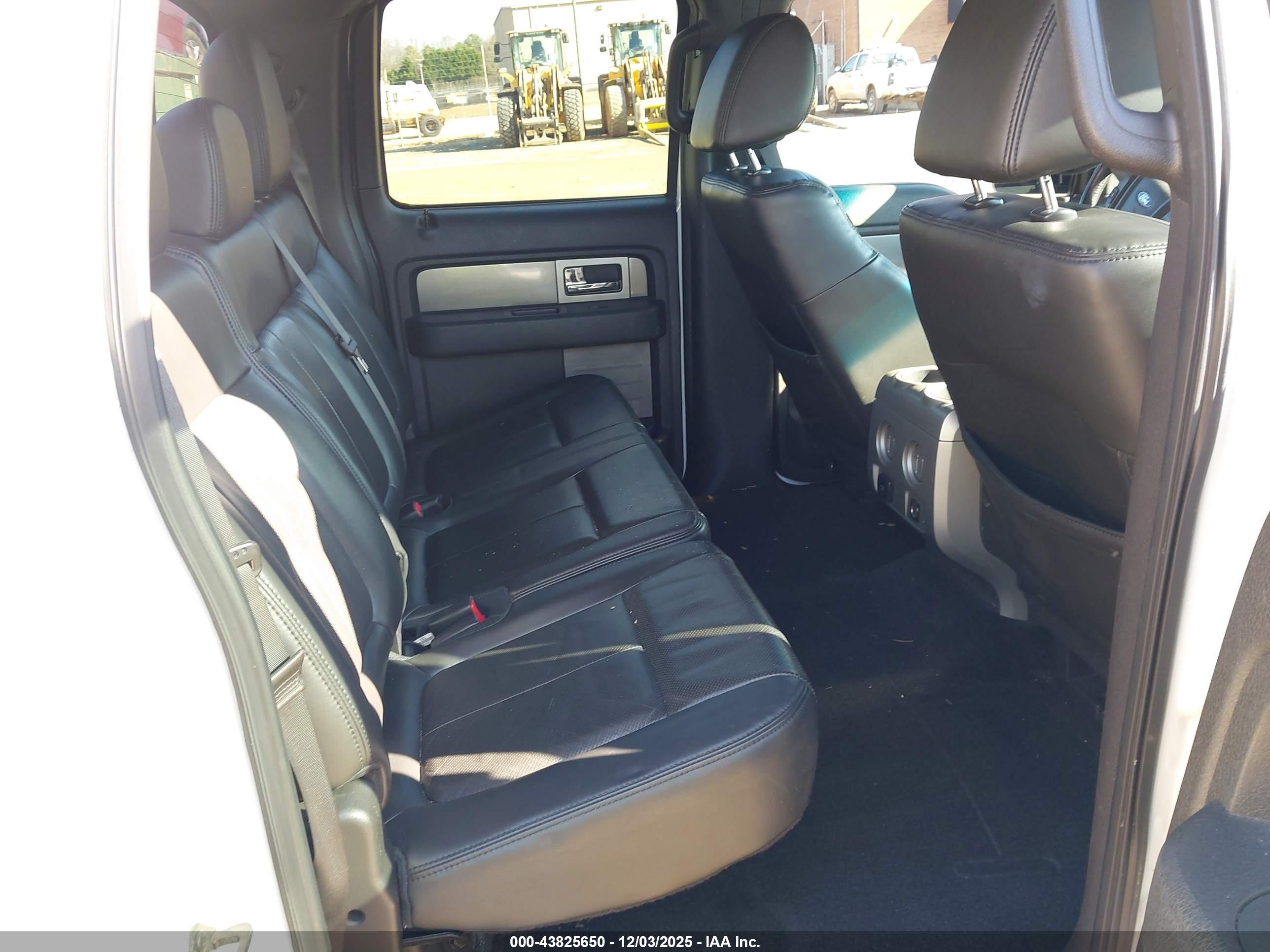 FORD F-150 image 8