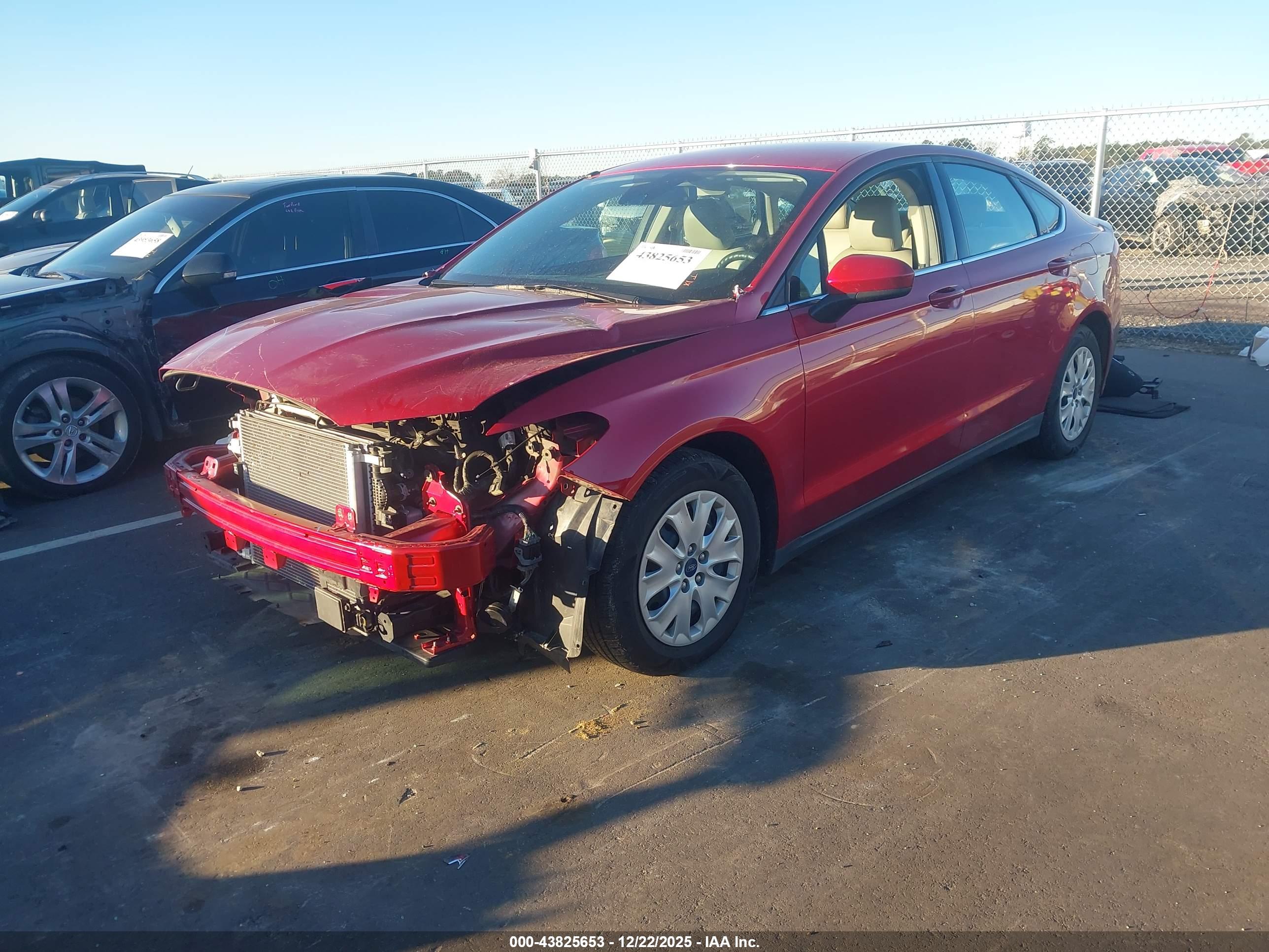 FORD FUSION image 2