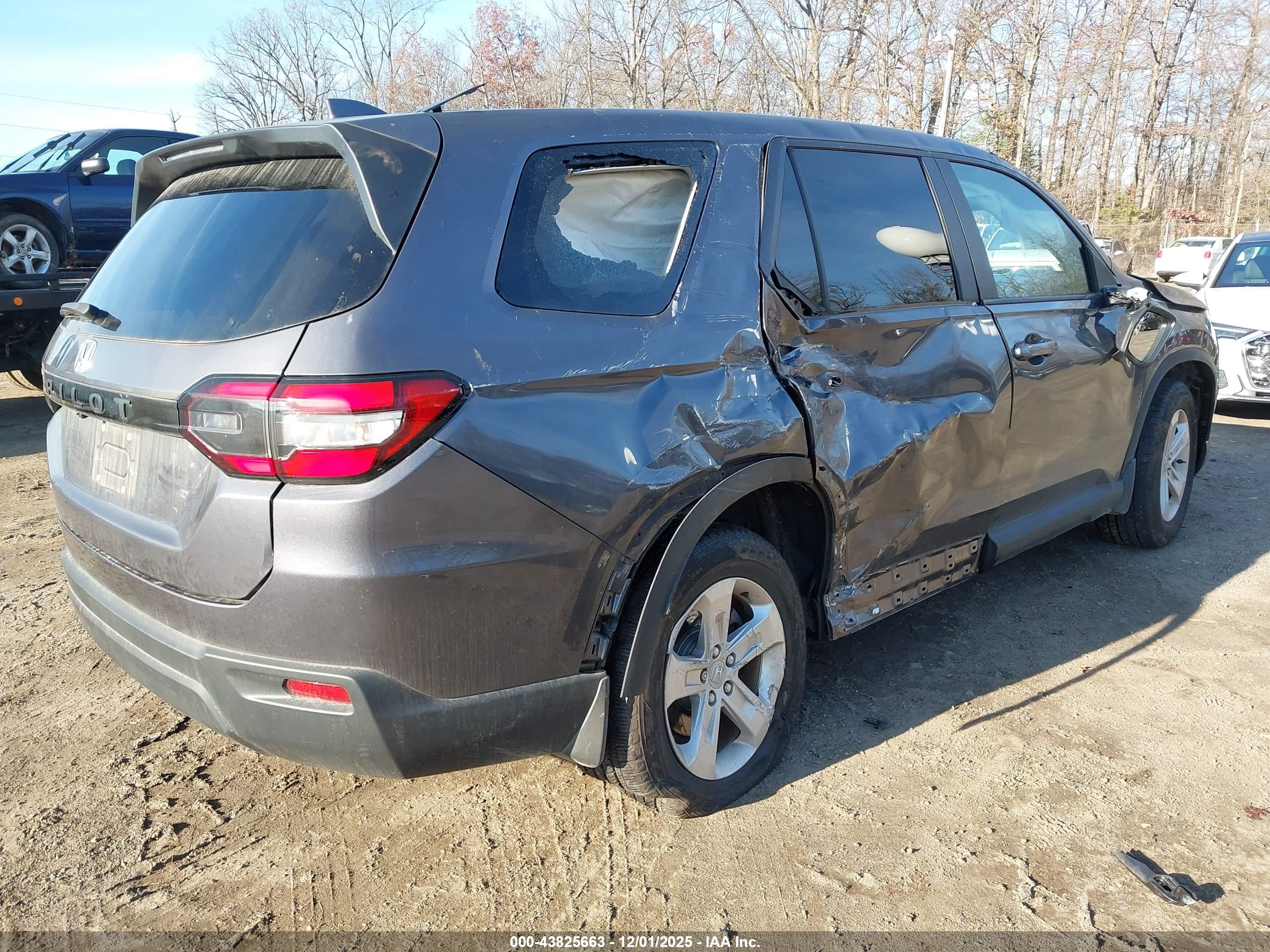 HONDA PILOT image 4