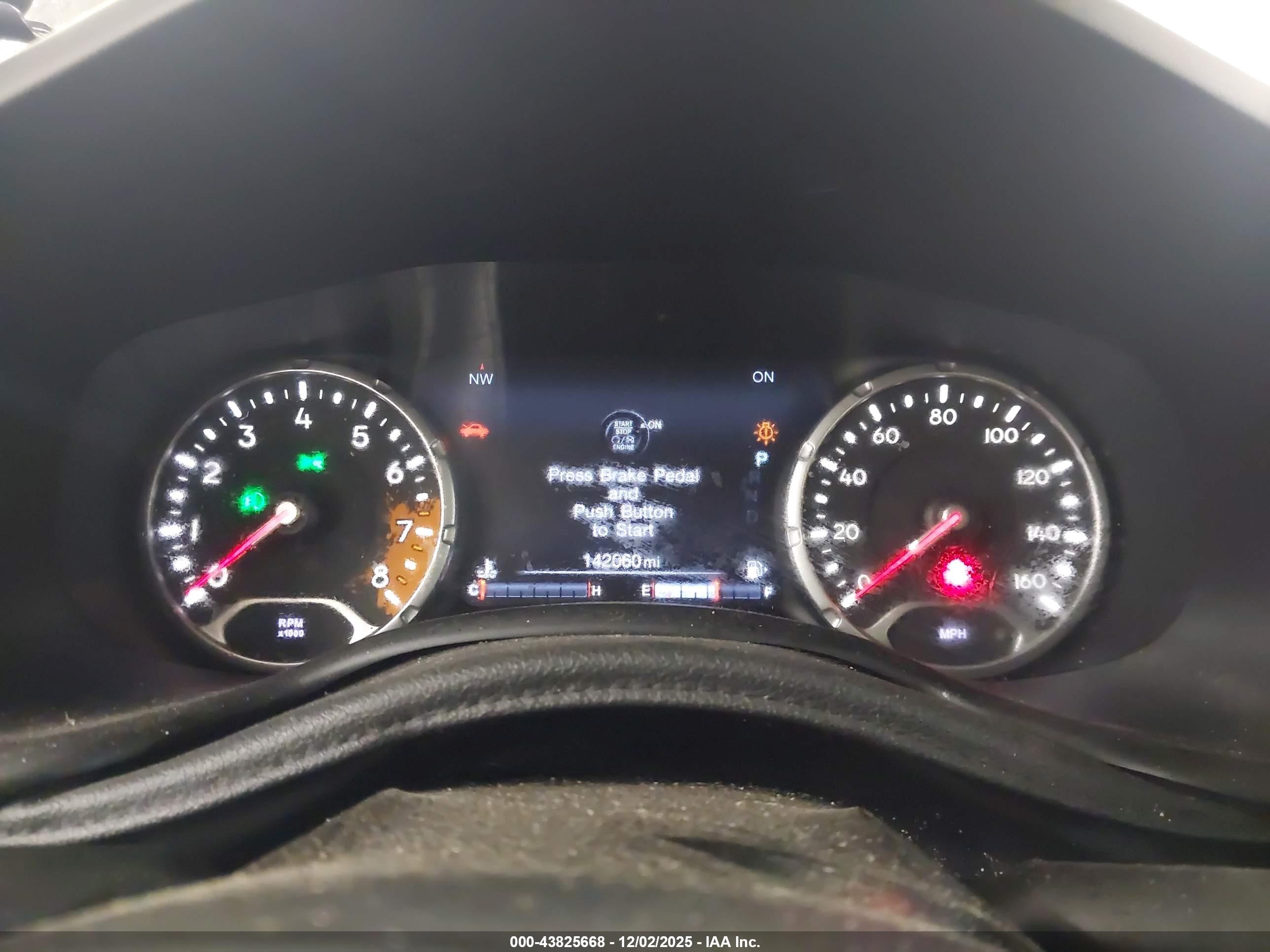 JEEP RENEGADE image 7