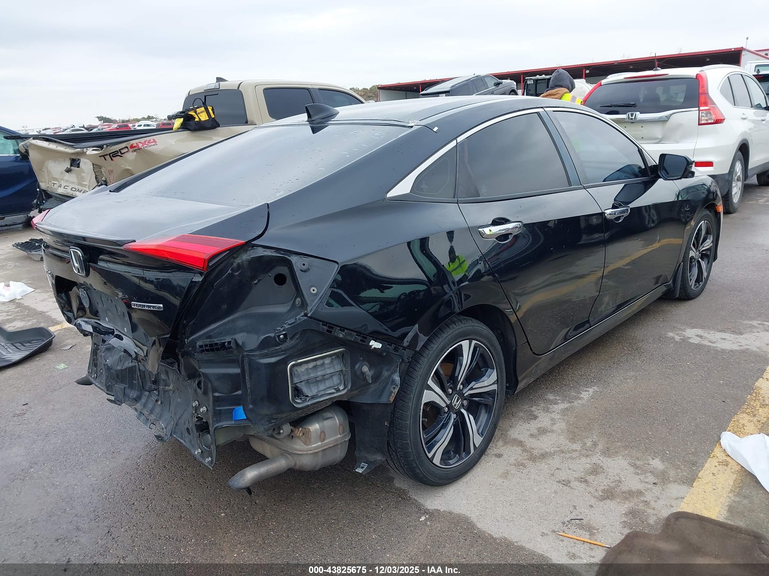 HONDA CIVIC image 4