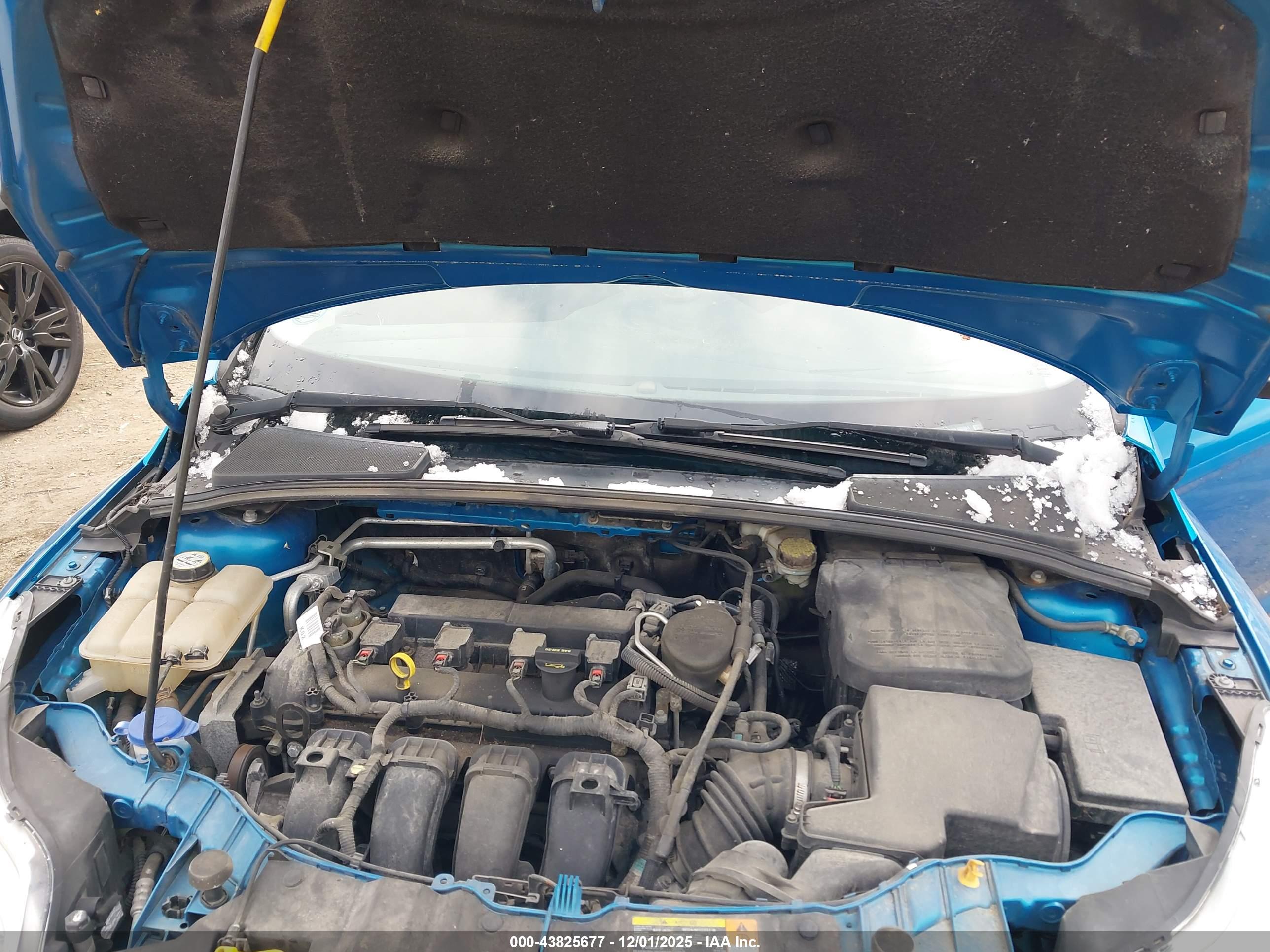FORD FOCUS image 10
