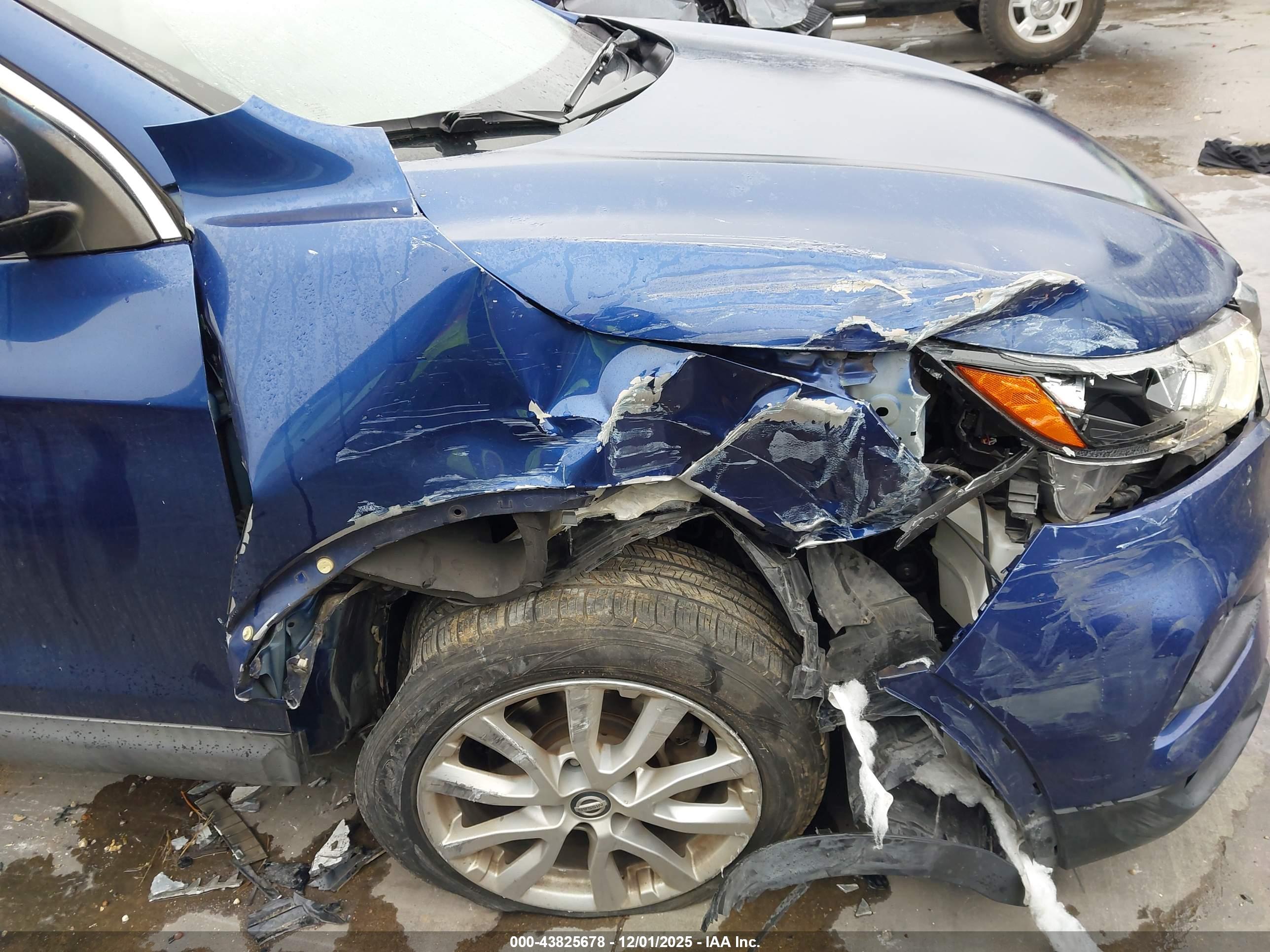 NISSAN ROGUE image 6