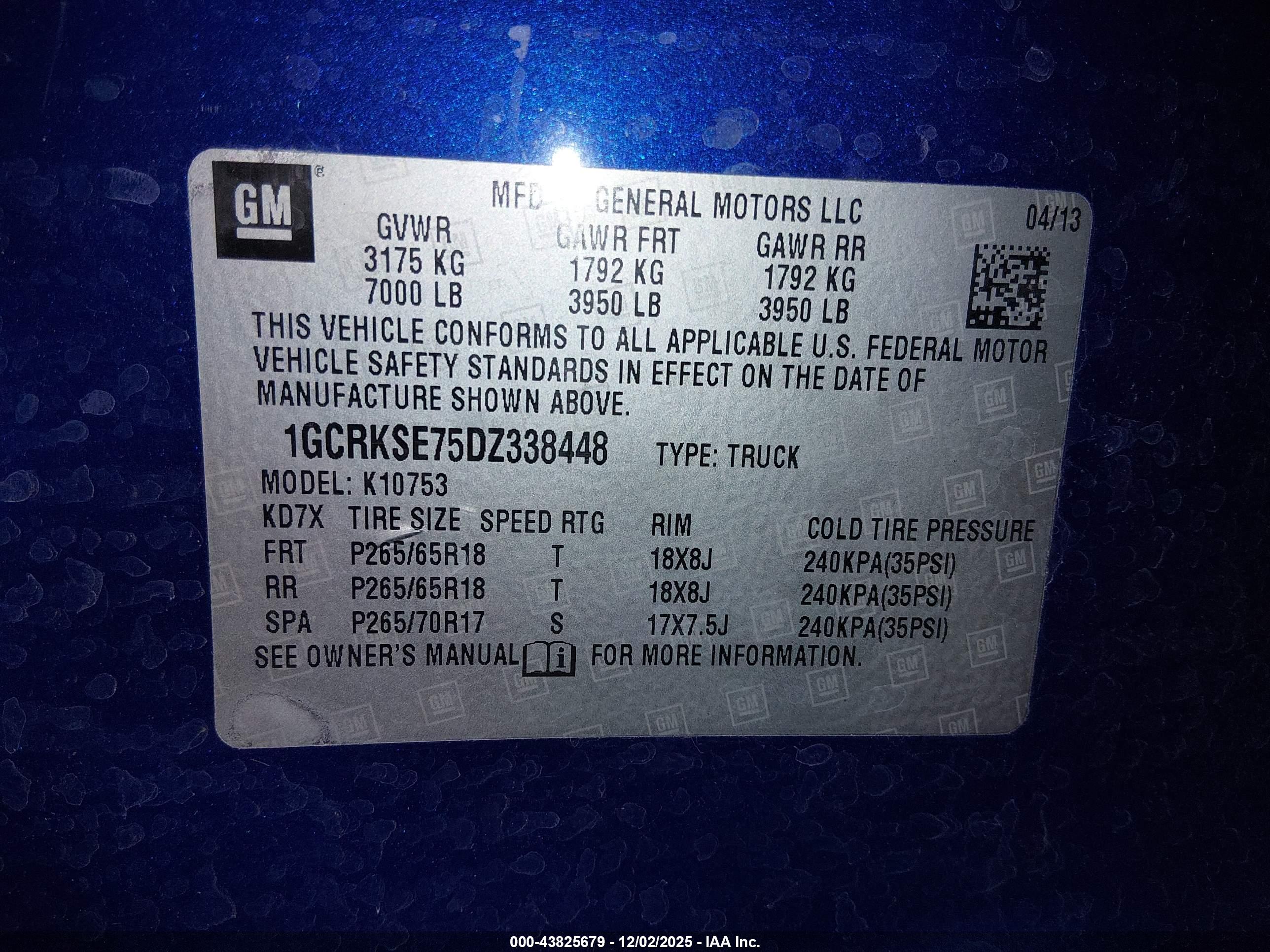 CHEVROLET SILVERADO image 9