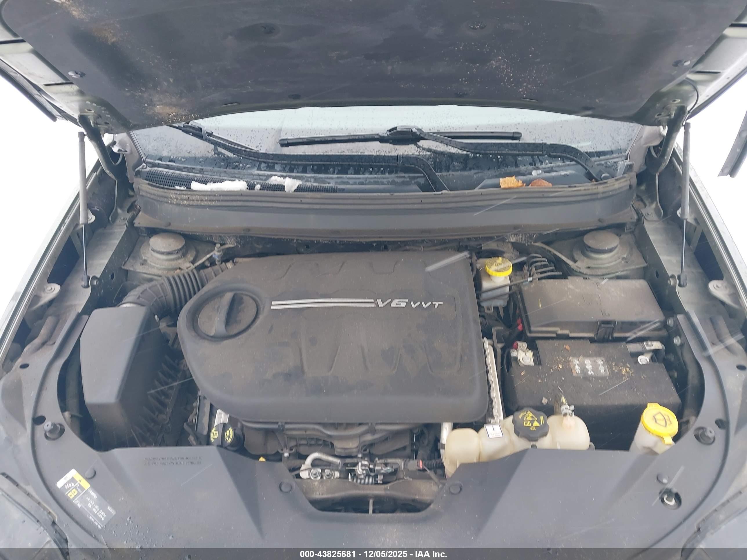 JEEP CHEROKEE image 10