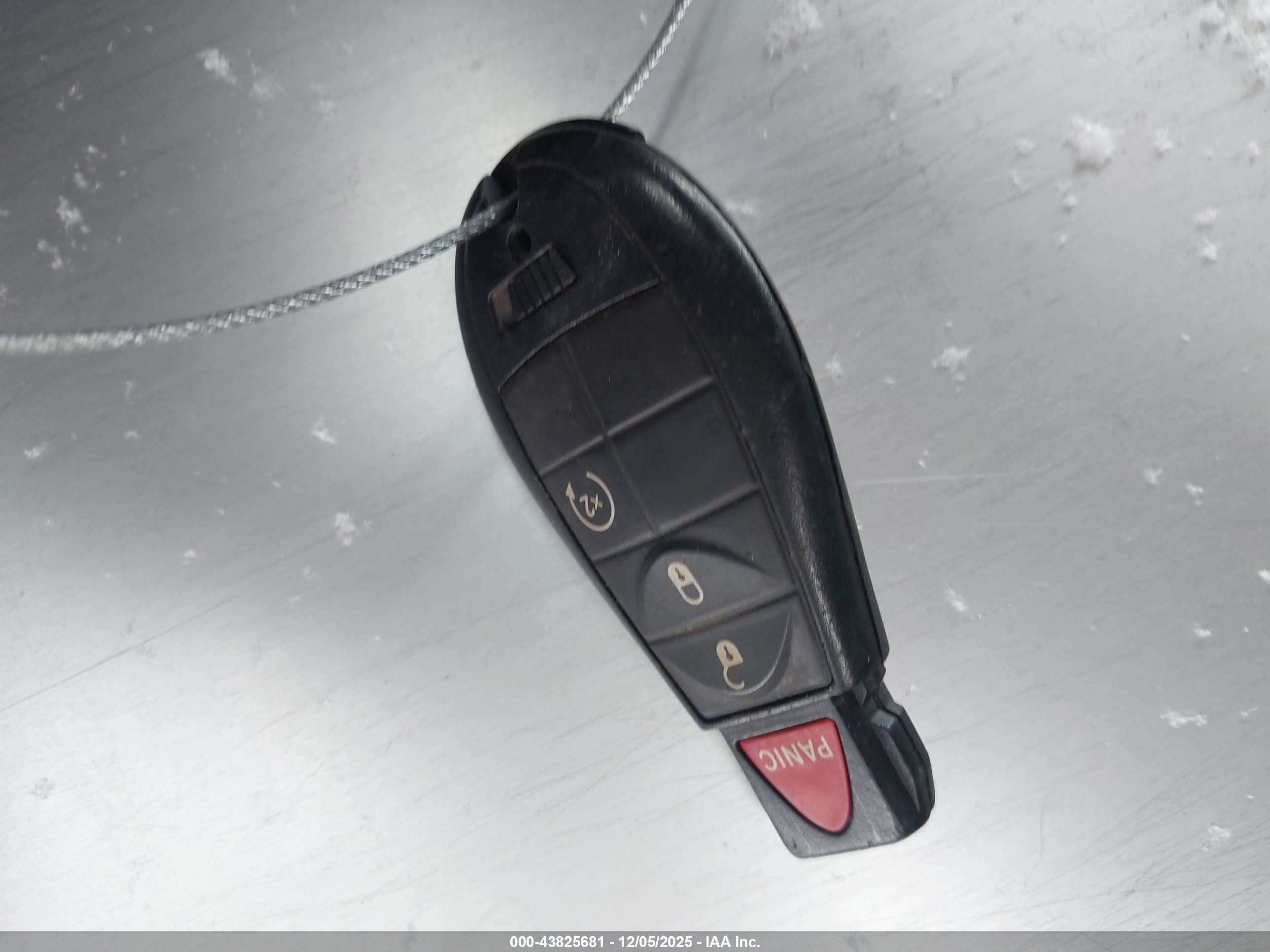 JEEP CHEROKEE image 11