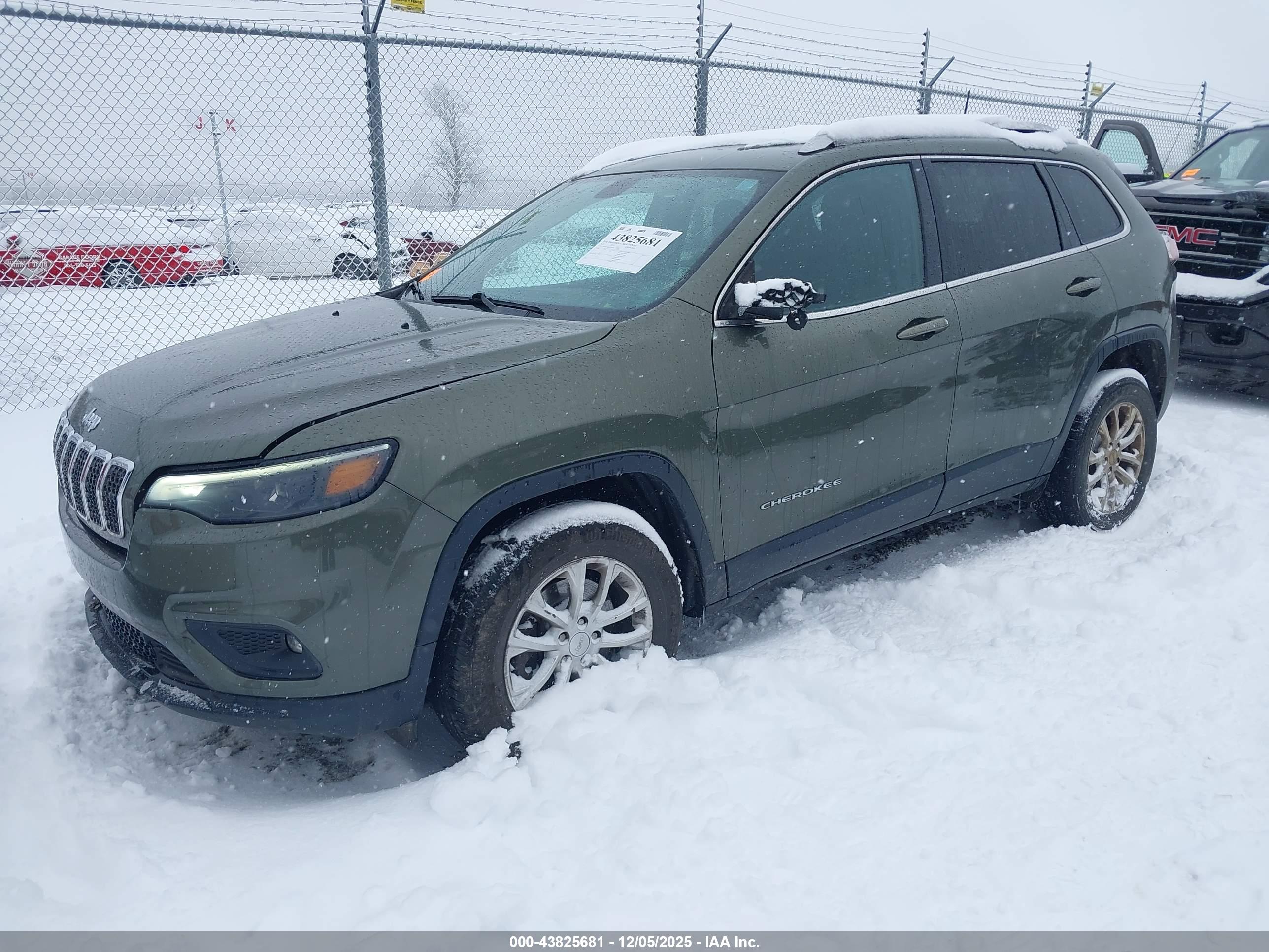 JEEP CHEROKEE image 2