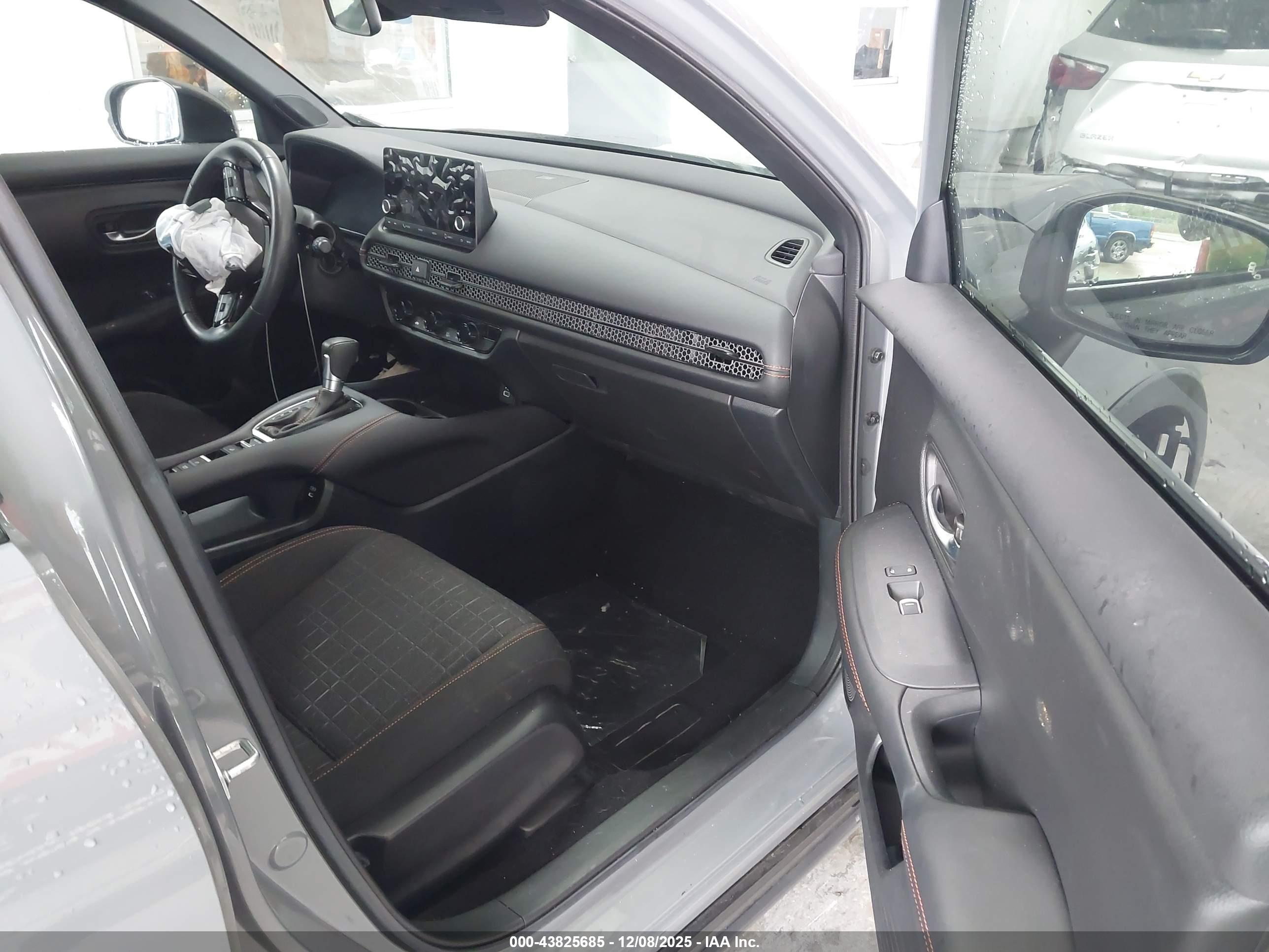HONDA HR-V image 5
