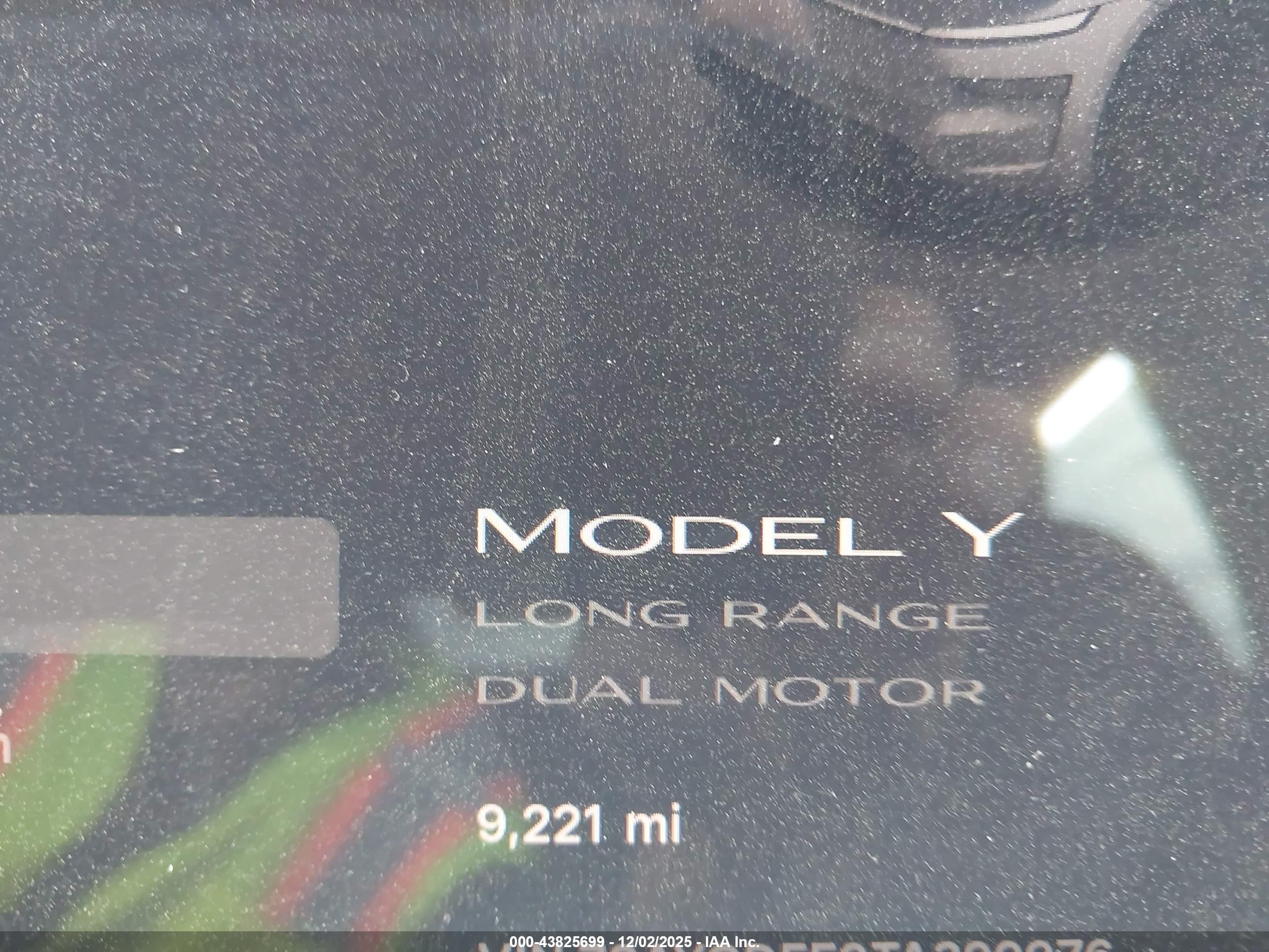 TESLA MODEL image 7