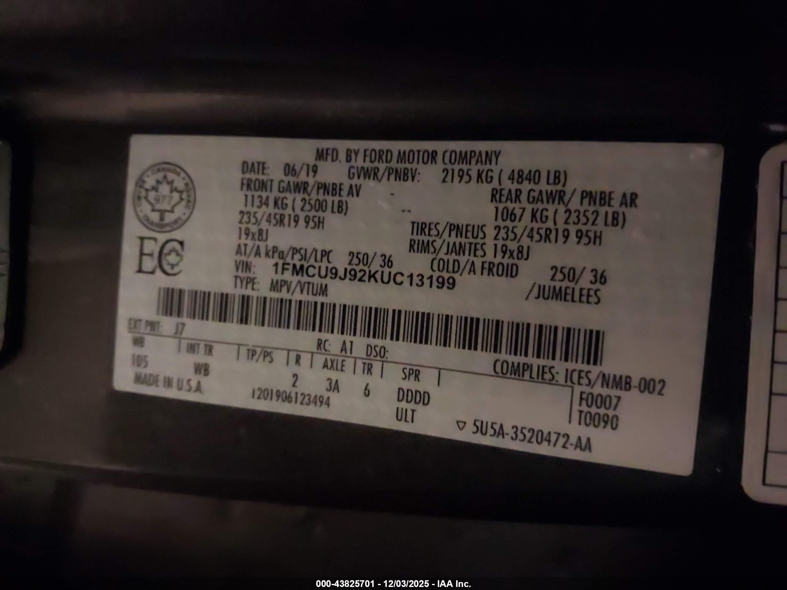 FORD ESCAPE image 9