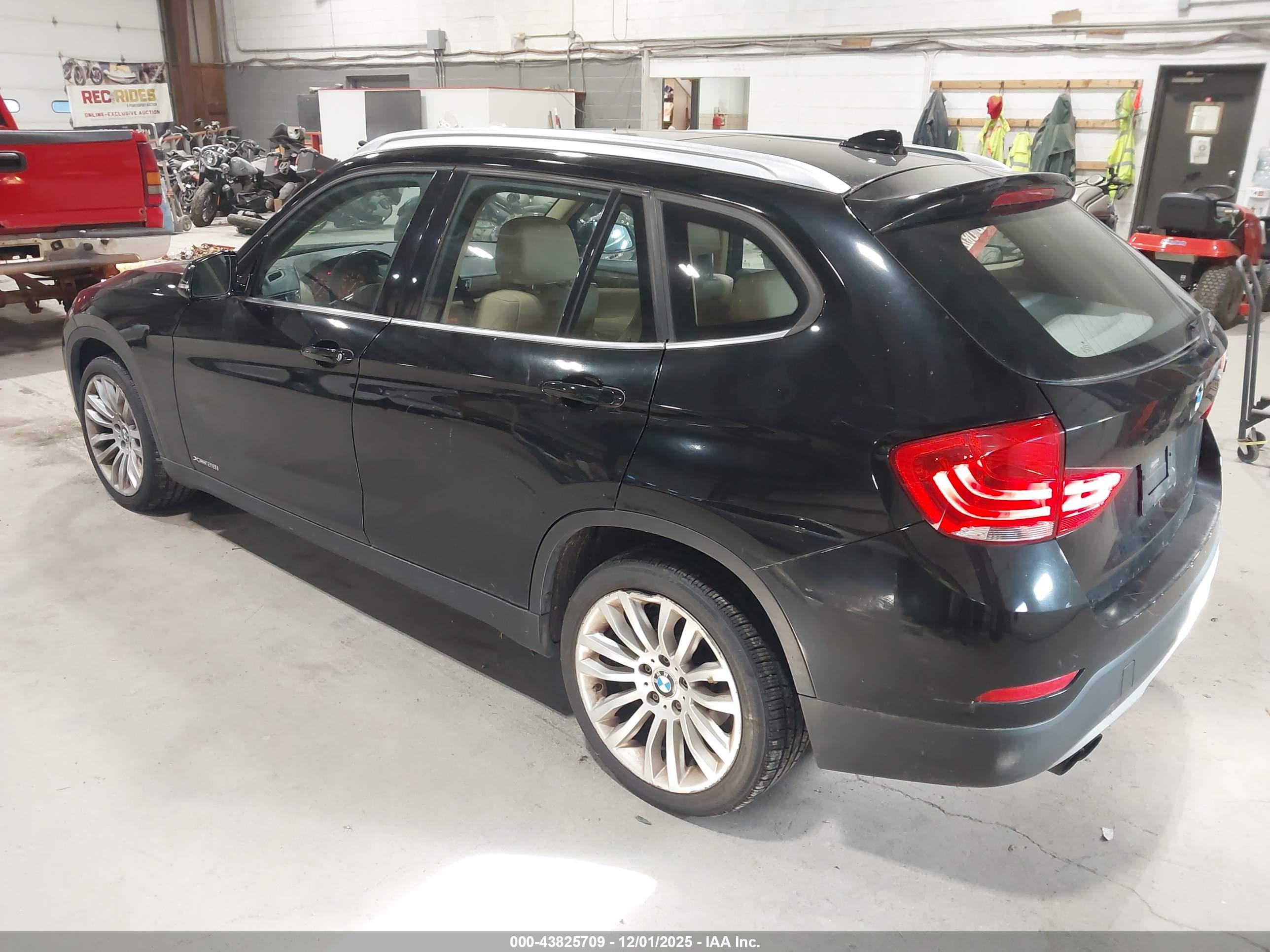 BMW X1 image 3