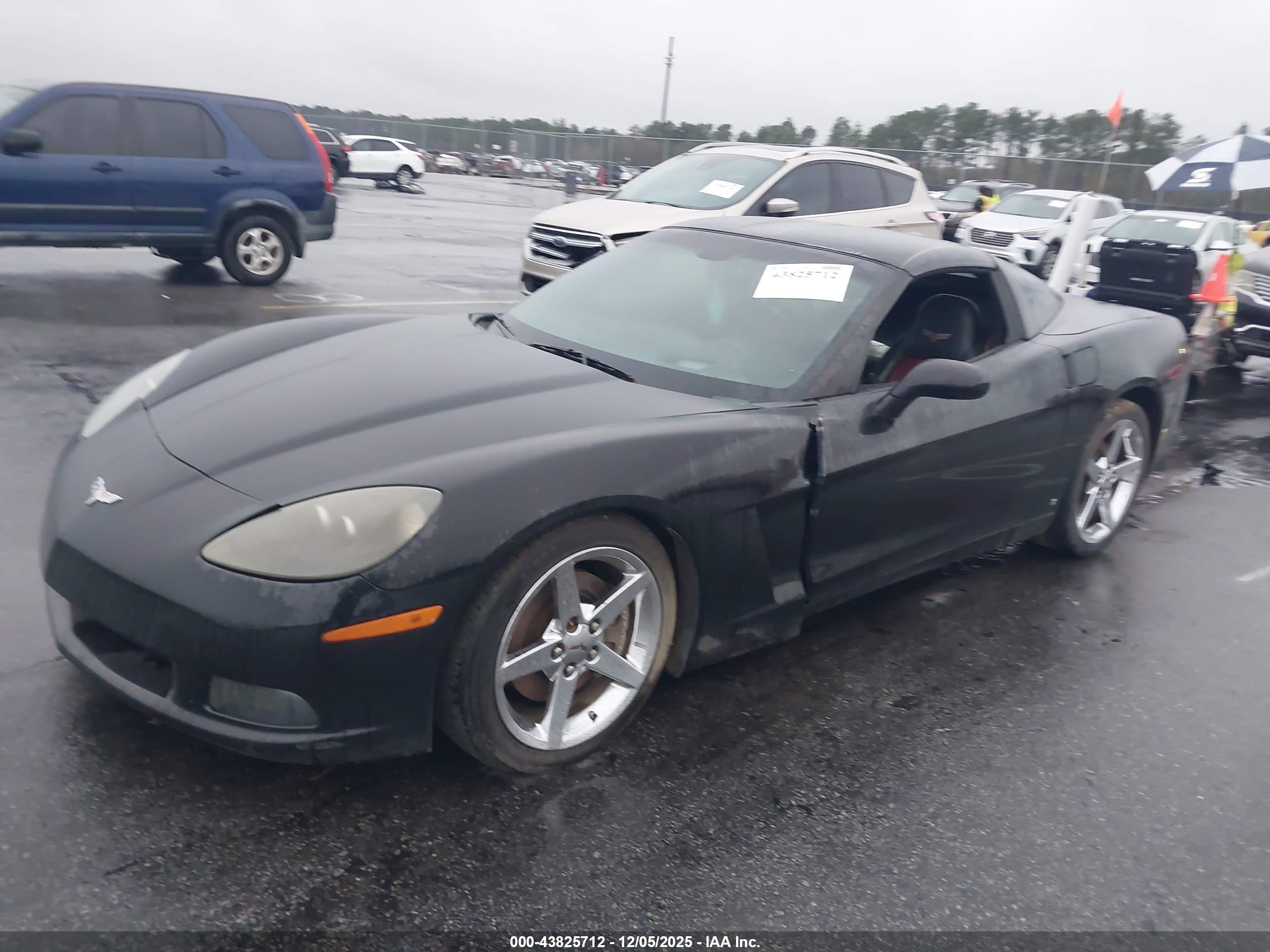 CHEVROLET CORVETTE image 2