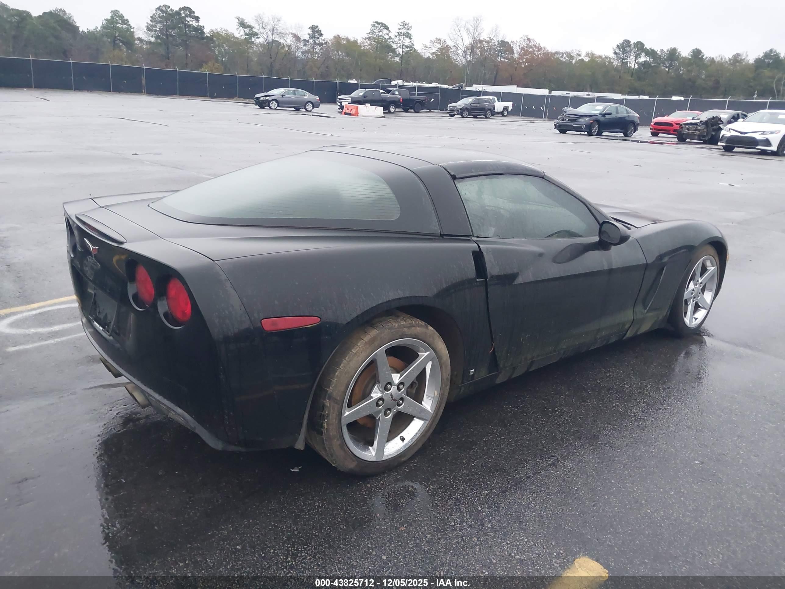 CHEVROLET CORVETTE image 4